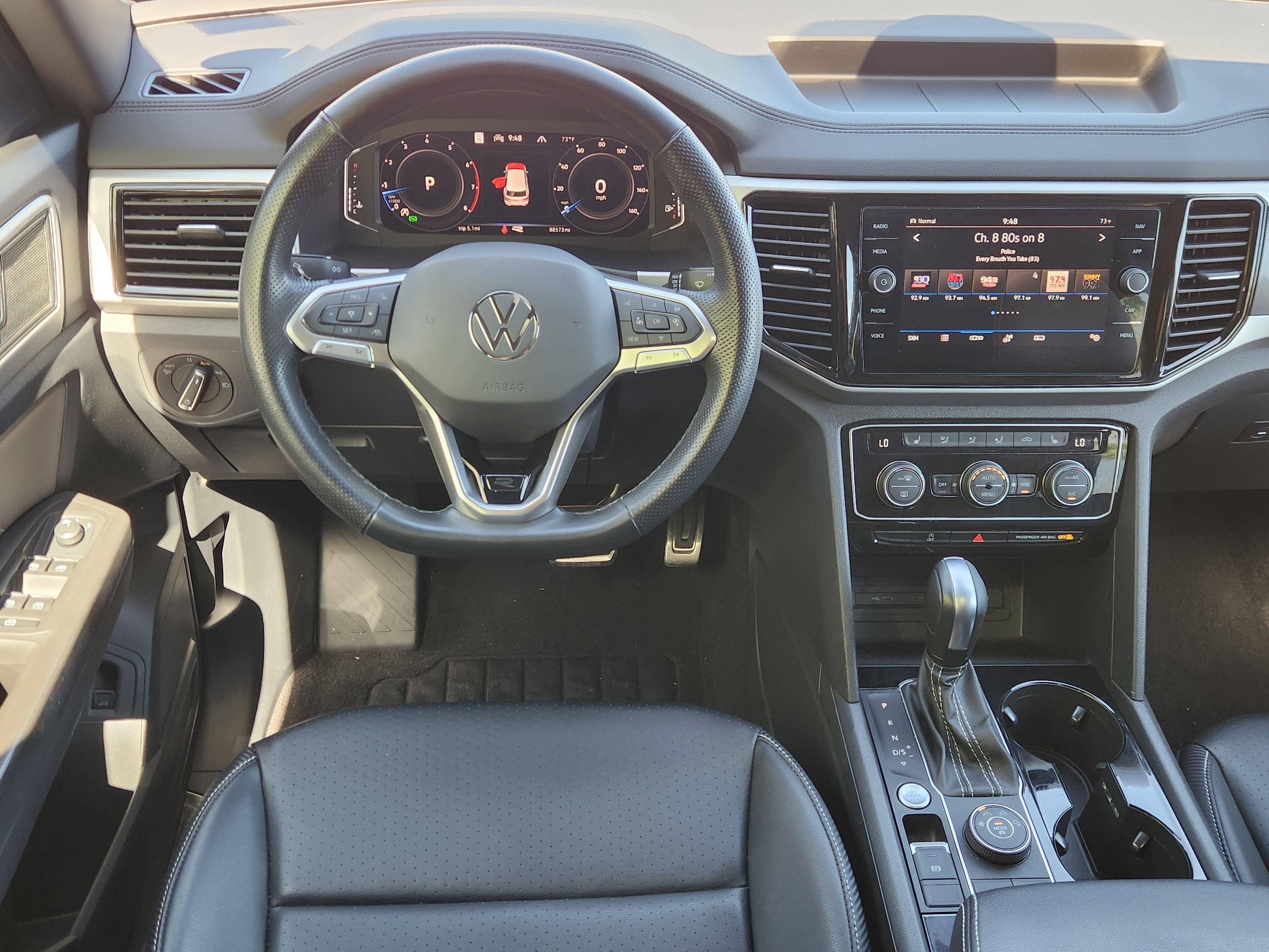 2023 Volkswagen Atlas Cross Sport 3.6L V6 SEL R-Line Black