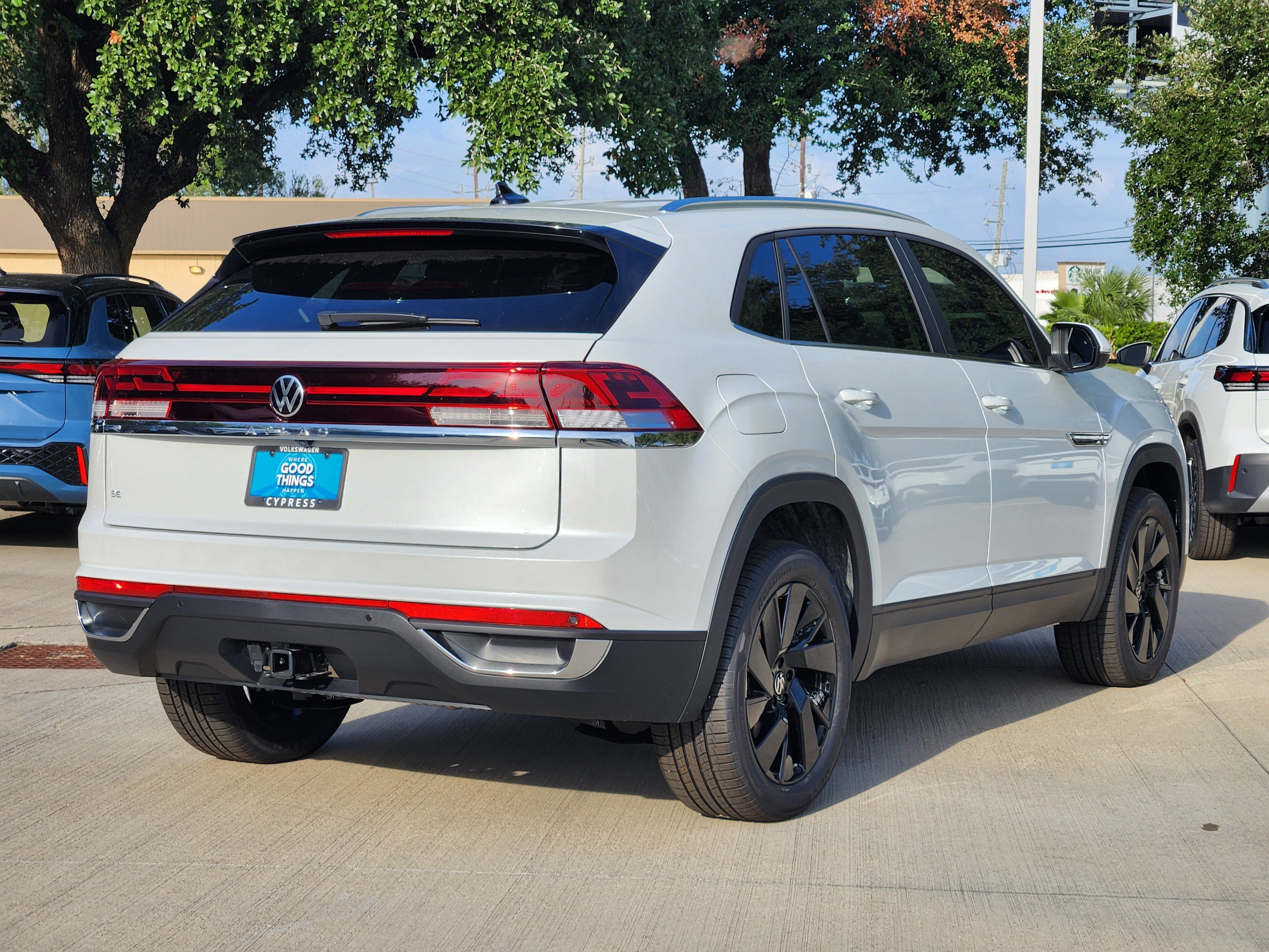 2026 Volkswagen Atlas Cross Sport 2.0T SE w/Technology