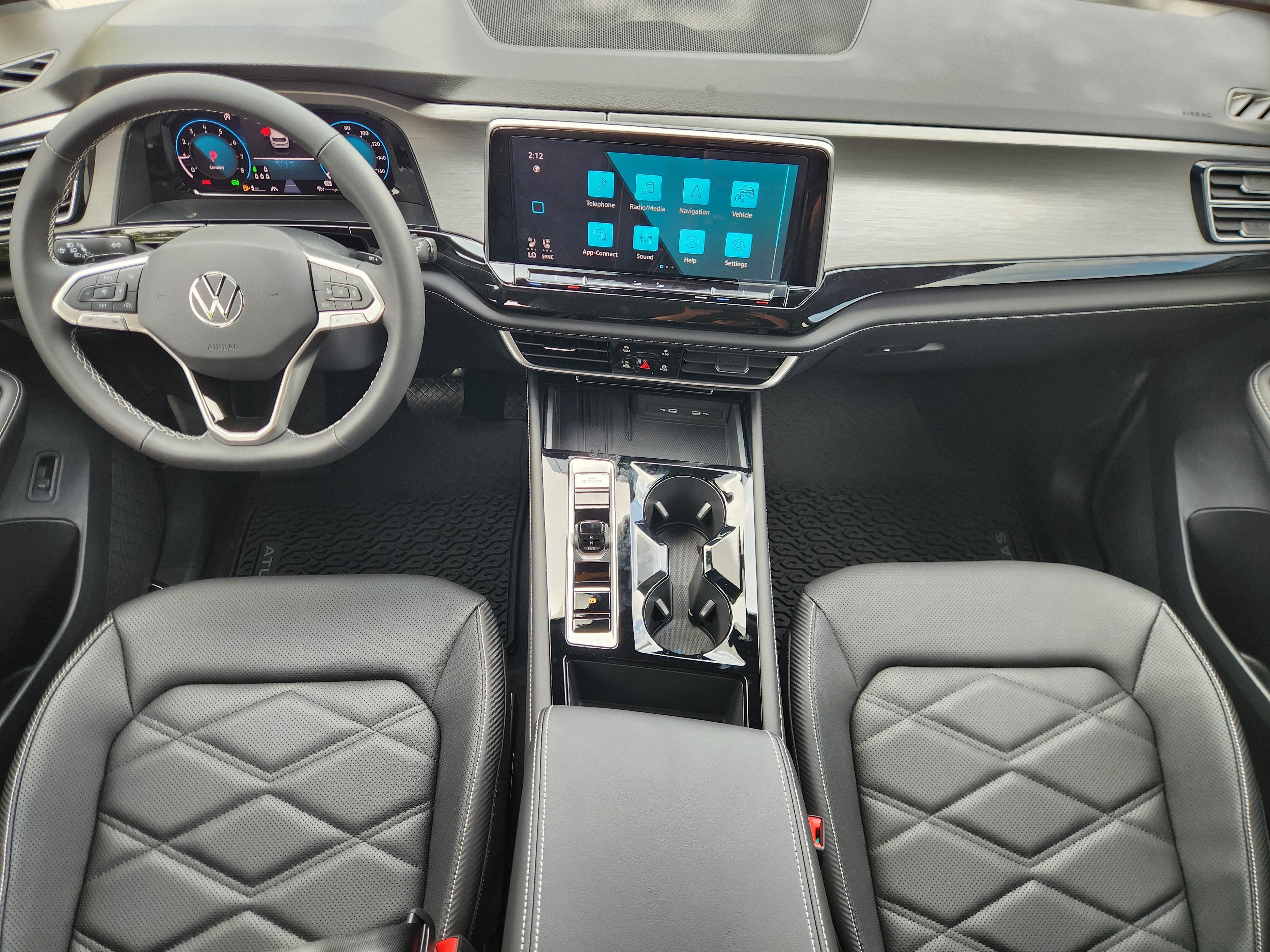 2026 Volkswagen Atlas Cross Sport 2.0T SE w/Technology