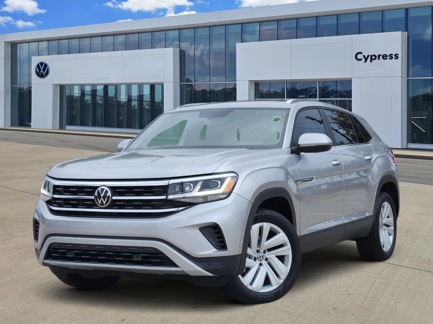 2023 Volkswagen Atlas Cross Sport 2.0T SE w/Technology