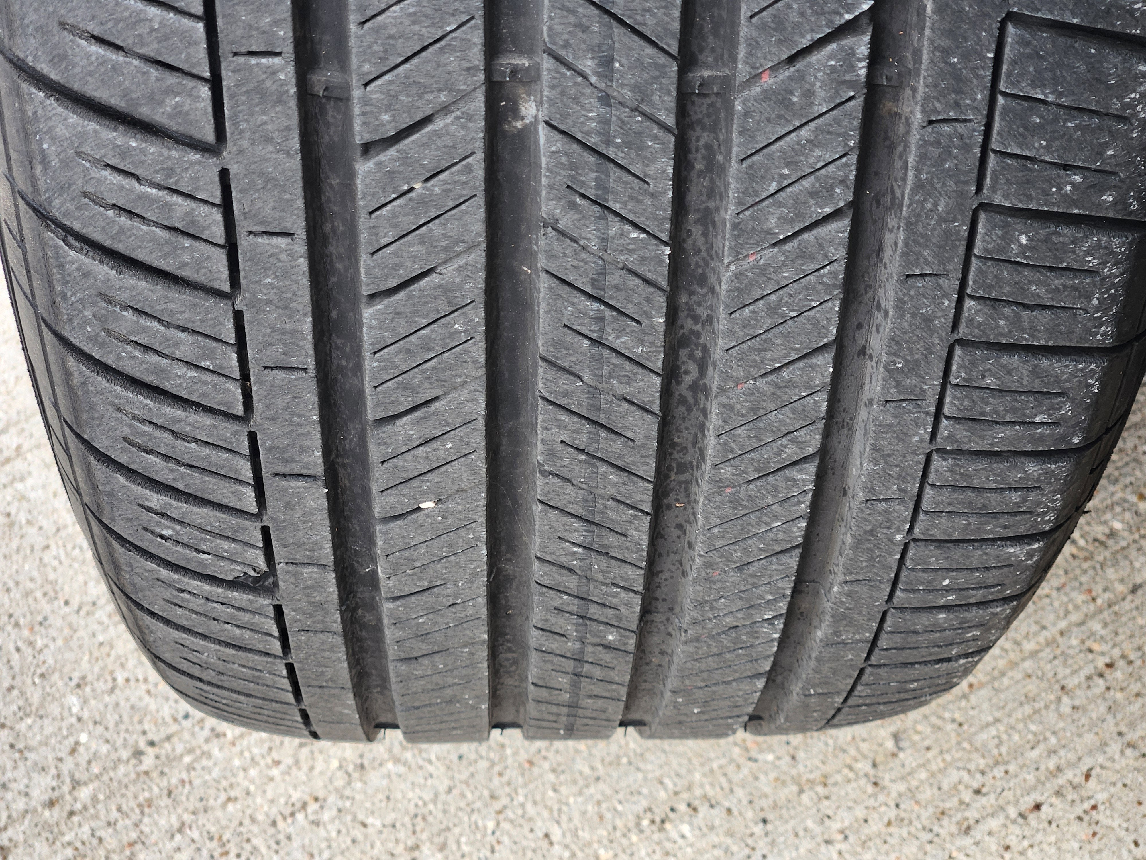 2023 Volkswagen Atlas Cross Sport 2.0T SE w/Technology