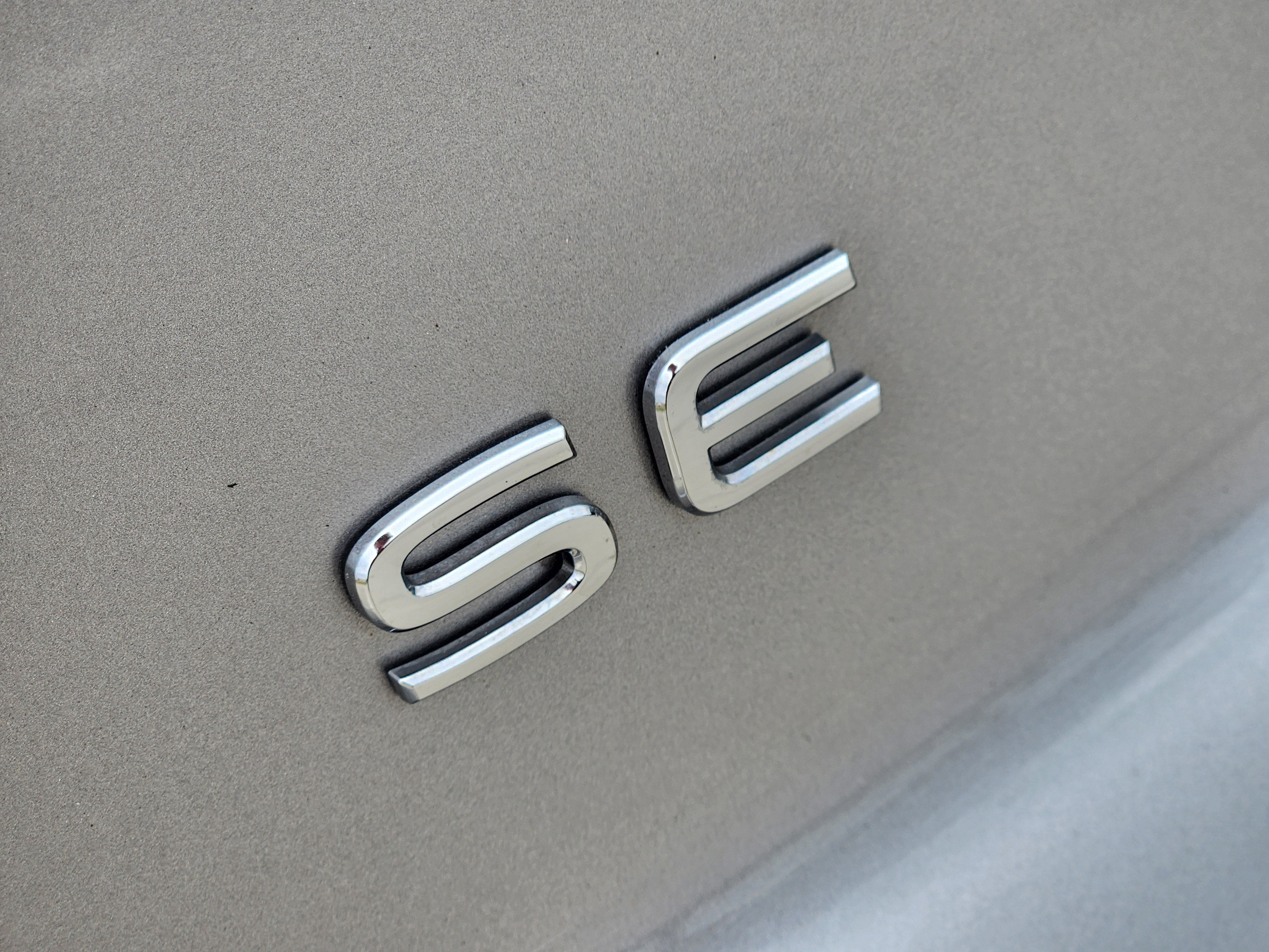 2023 Volkswagen Atlas Cross Sport 2.0T SE w/Technology