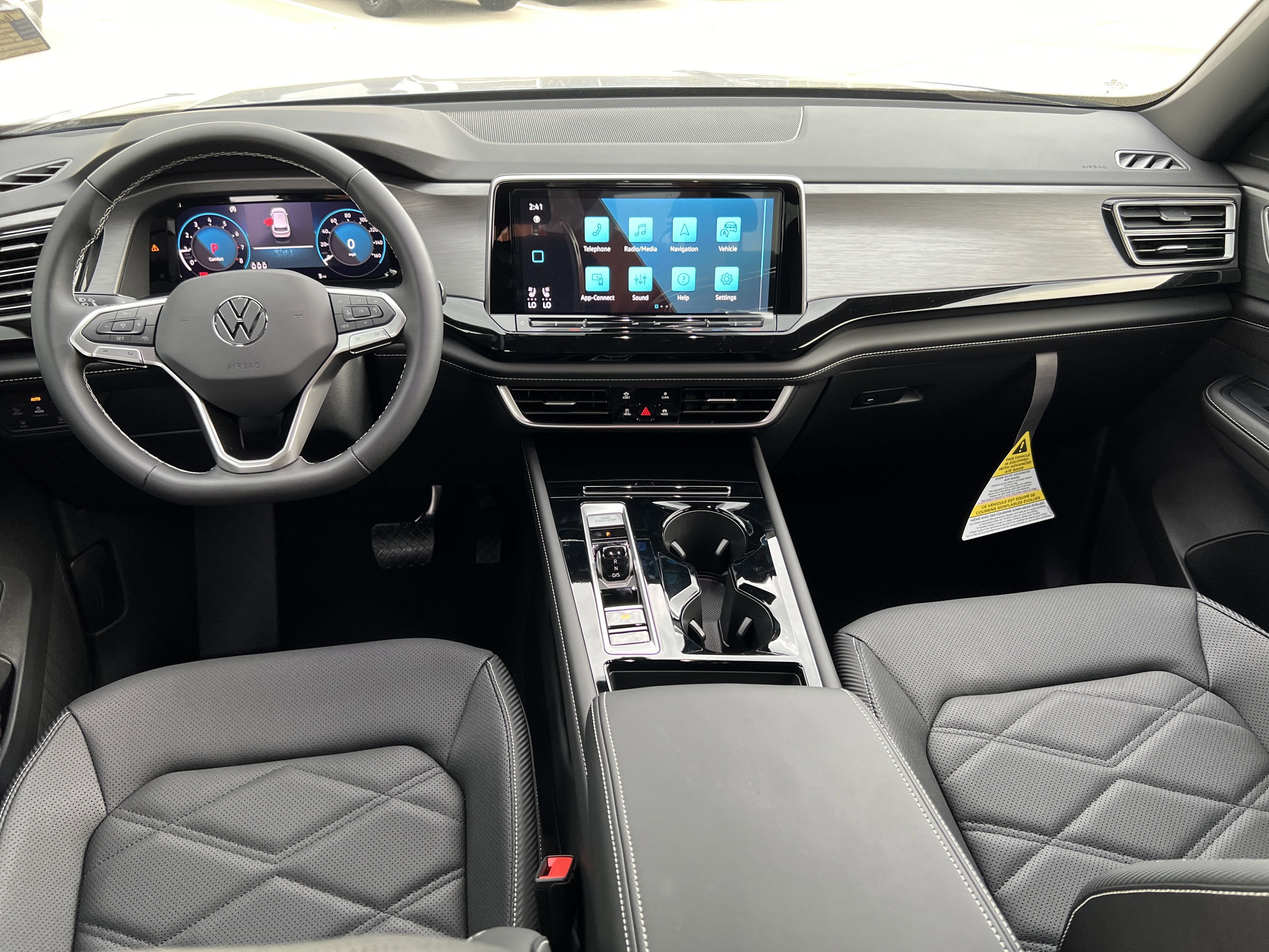 2026 Volkswagen Atlas Cross Sport 2.0T SE w/Technology