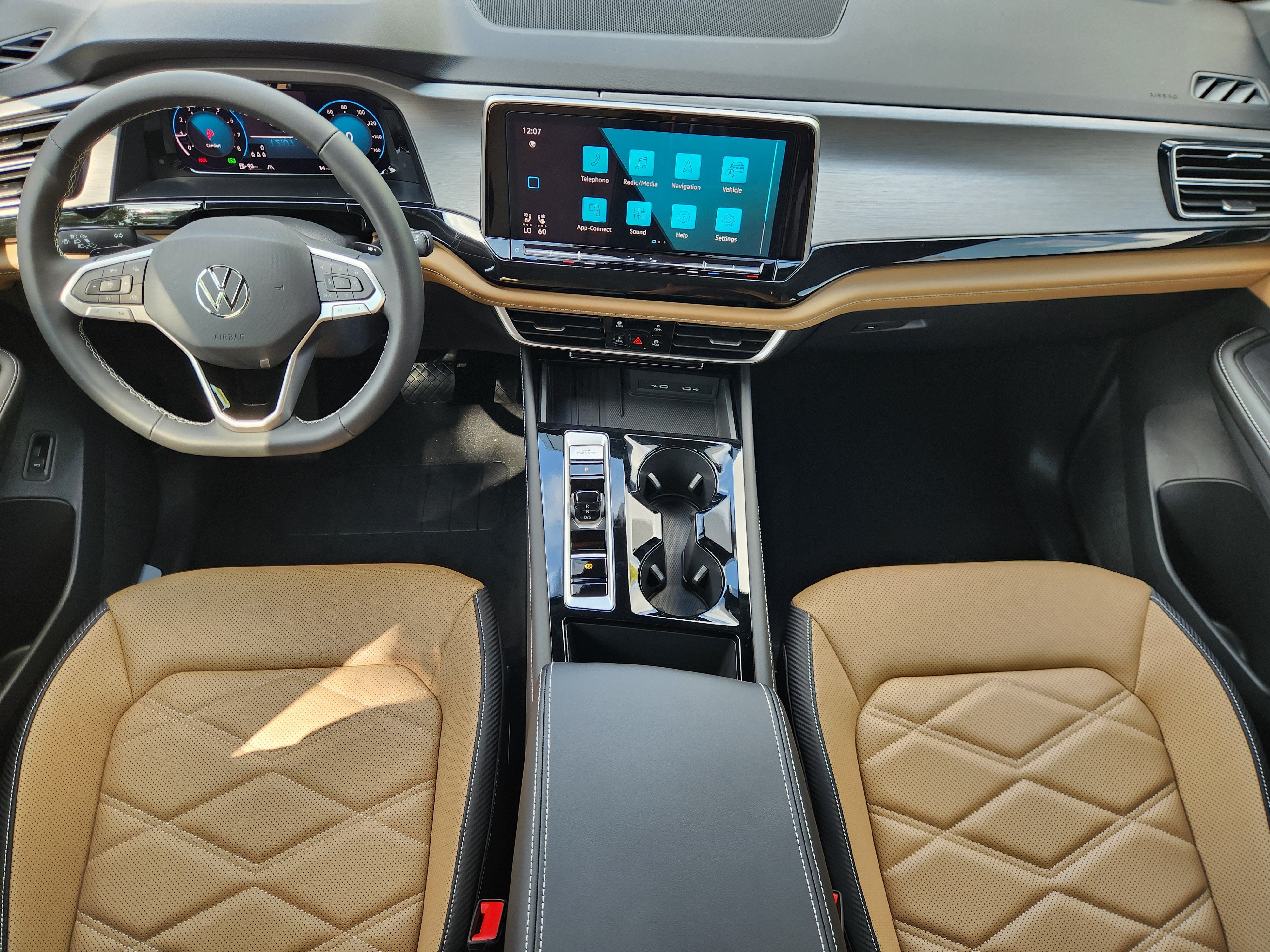 2026 Volkswagen Atlas Cross Sport 2.0T SE w/Technology