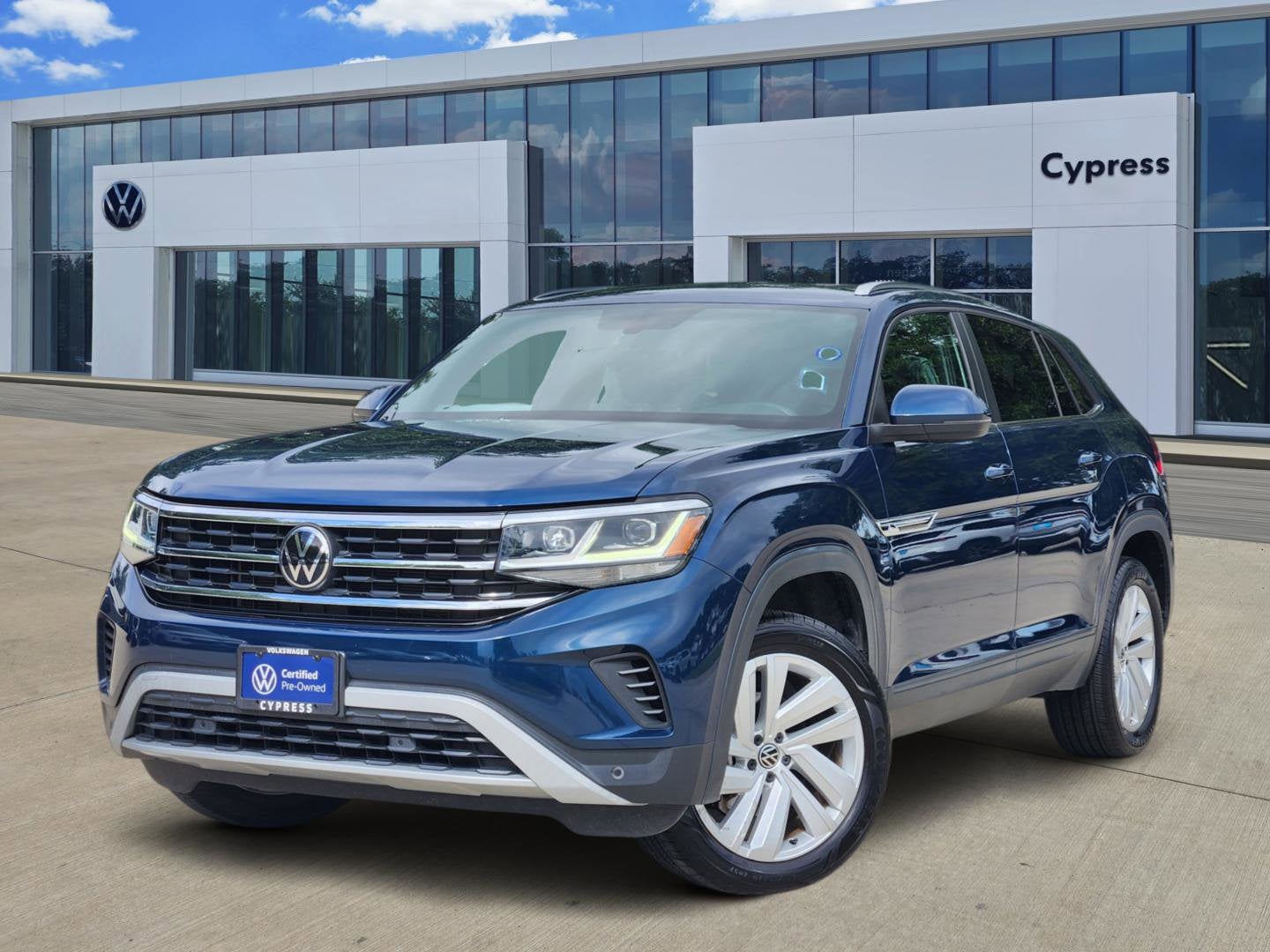 2023 Volkswagen Atlas Cross Sport 2.0T SE w/Technology