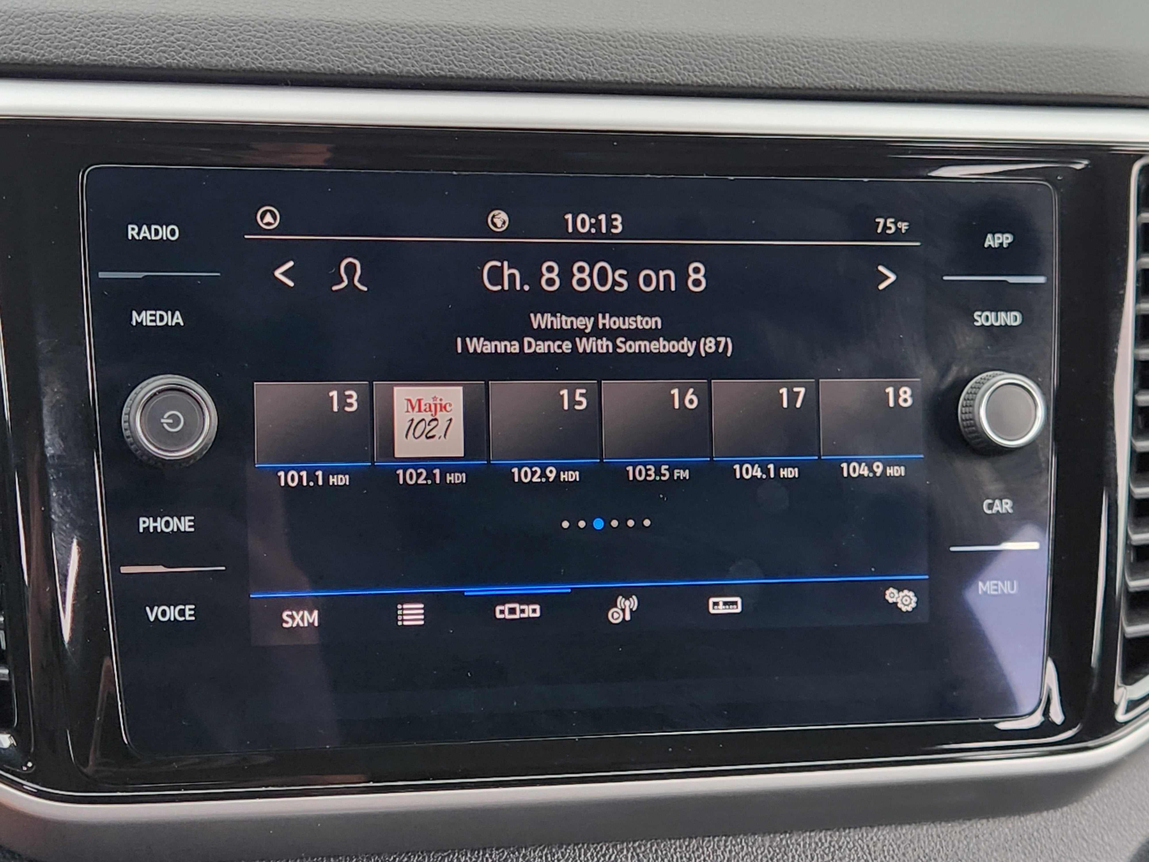 2023 Volkswagen Atlas Cross Sport 2.0T SE w/Technology