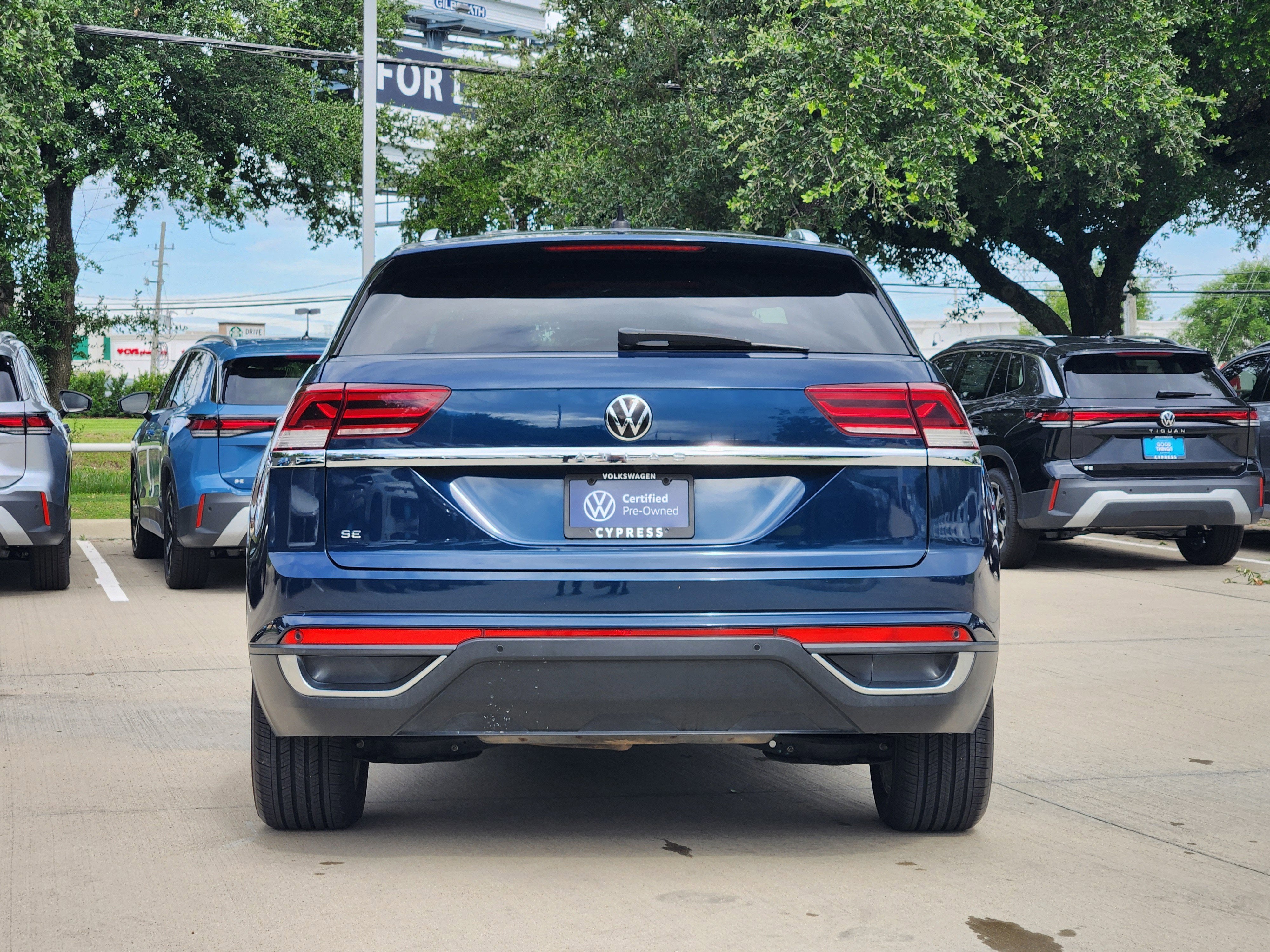 2023 Volkswagen Atlas Cross Sport 2.0T SE w/Technology