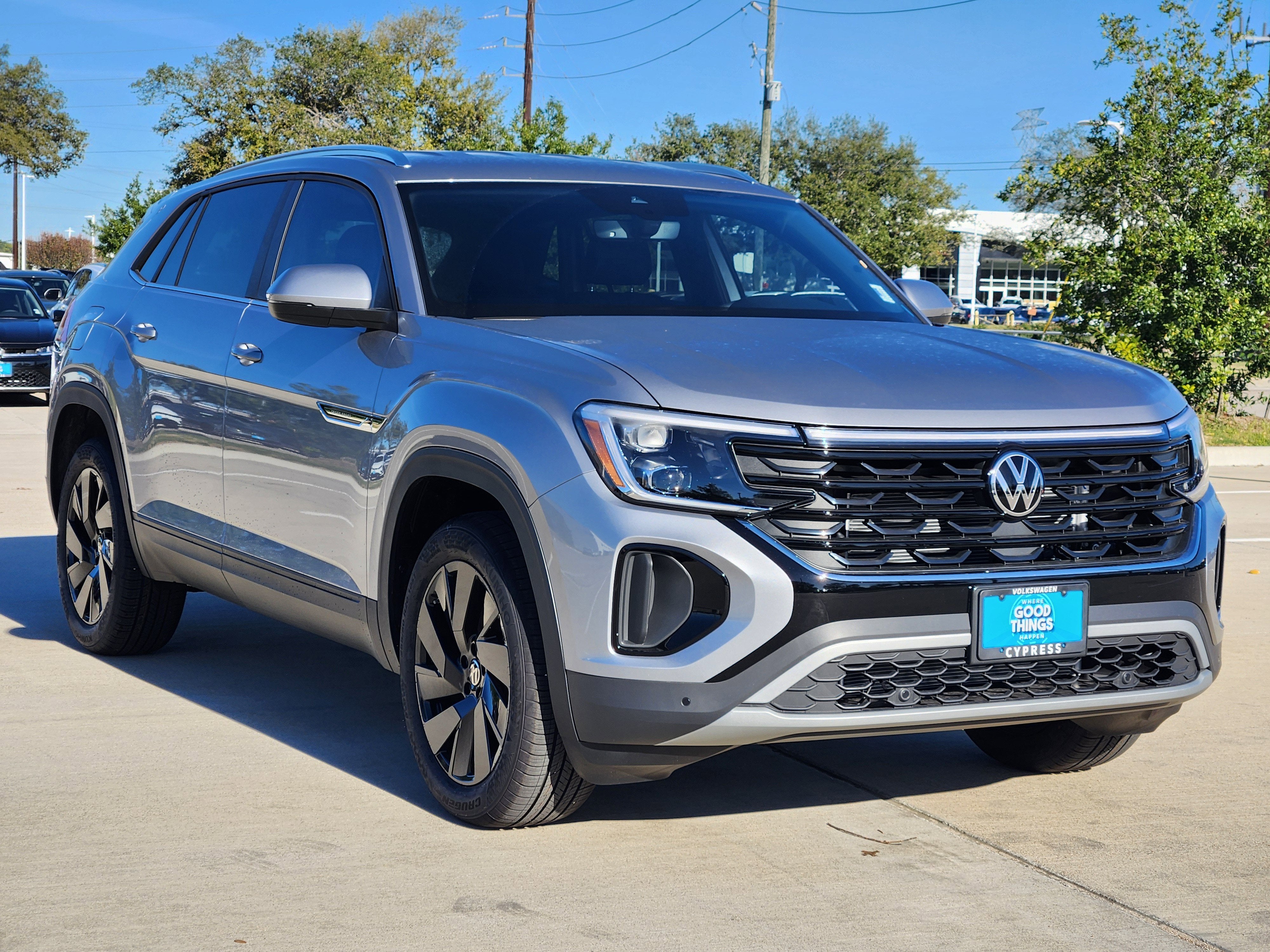 2026 Volkswagen Atlas Cross Sport 2.0T SE w/Technology