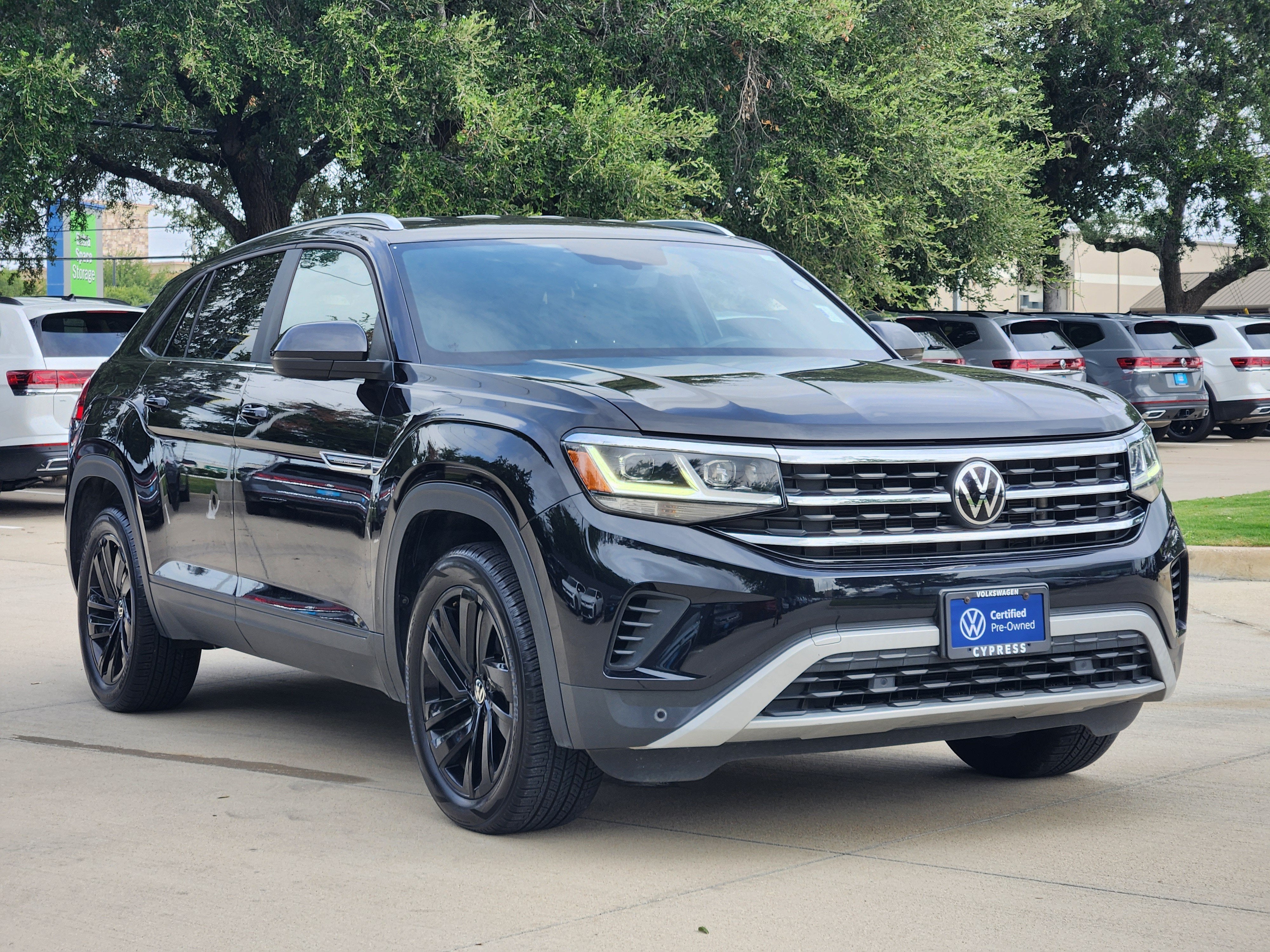 2023 Volkswagen Atlas Cross Sport 2.0T SE w/Technology