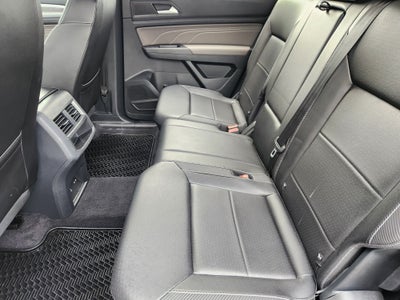 2023 Volkswagen Atlas Cross Sport 2.0T SE w/Technology