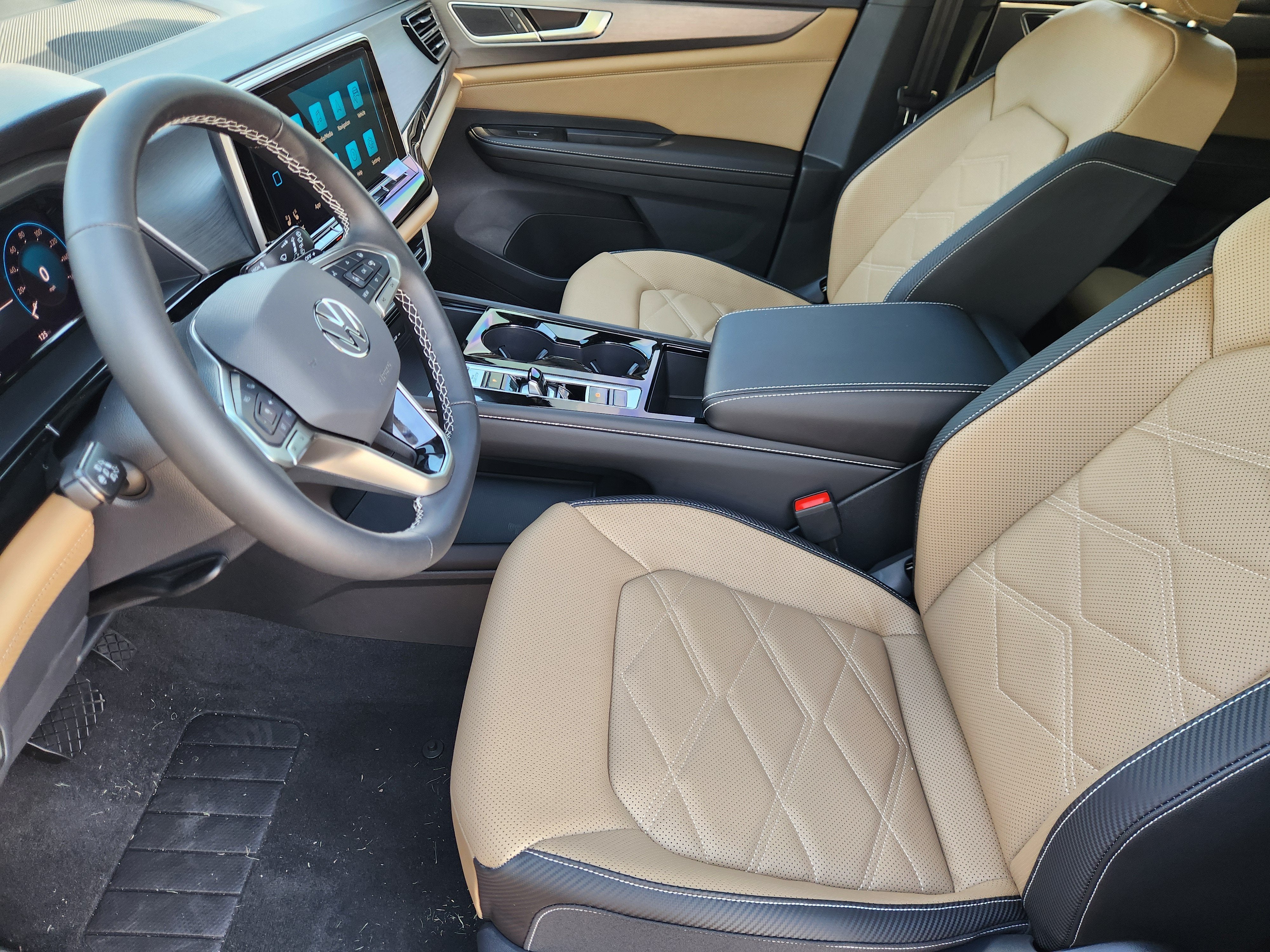 2026 Volkswagen Atlas Cross Sport 2.0T SE w/Technology
