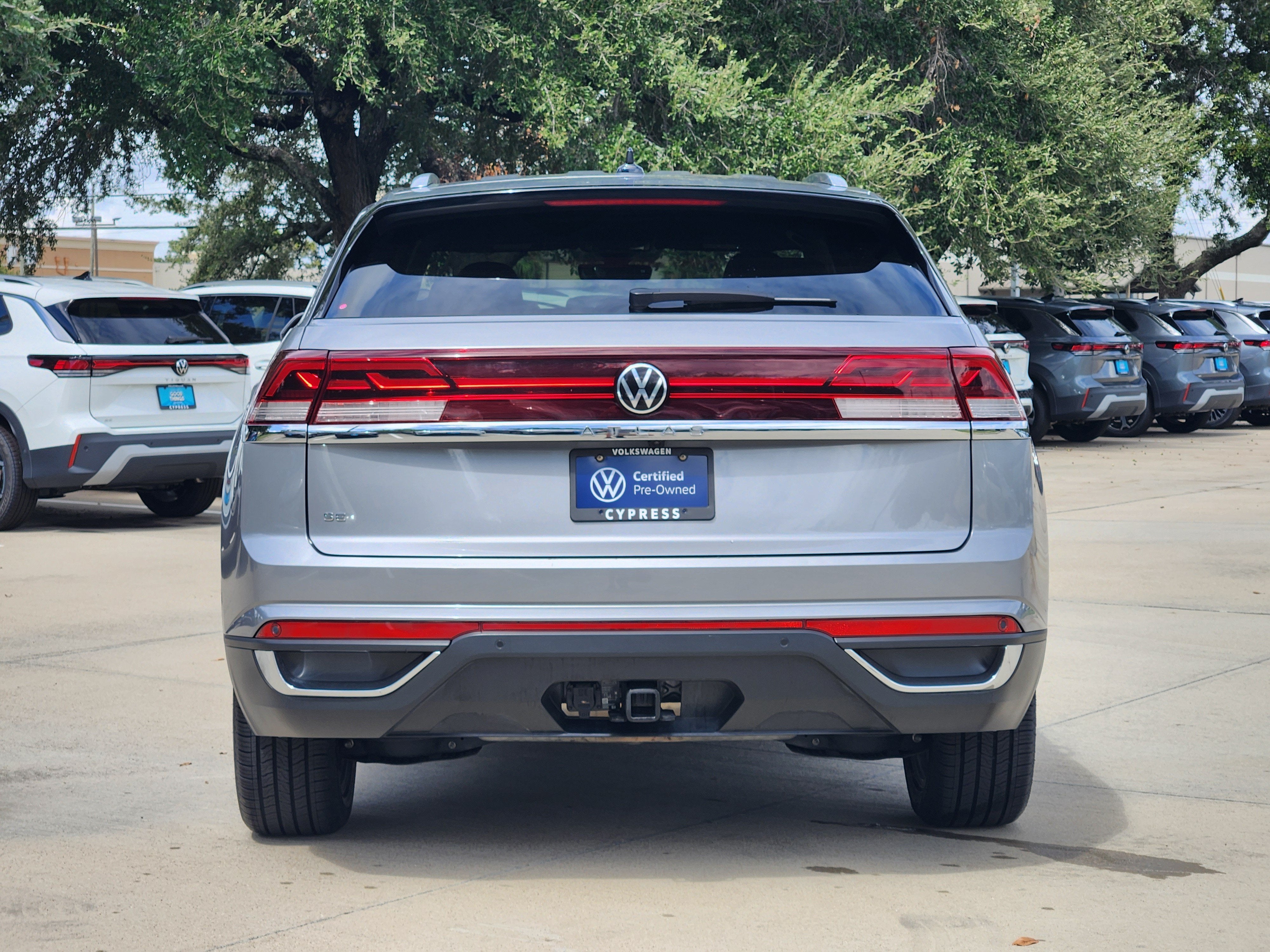 2026 Volkswagen Atlas Cross Sport 2.0T SE w/Technology