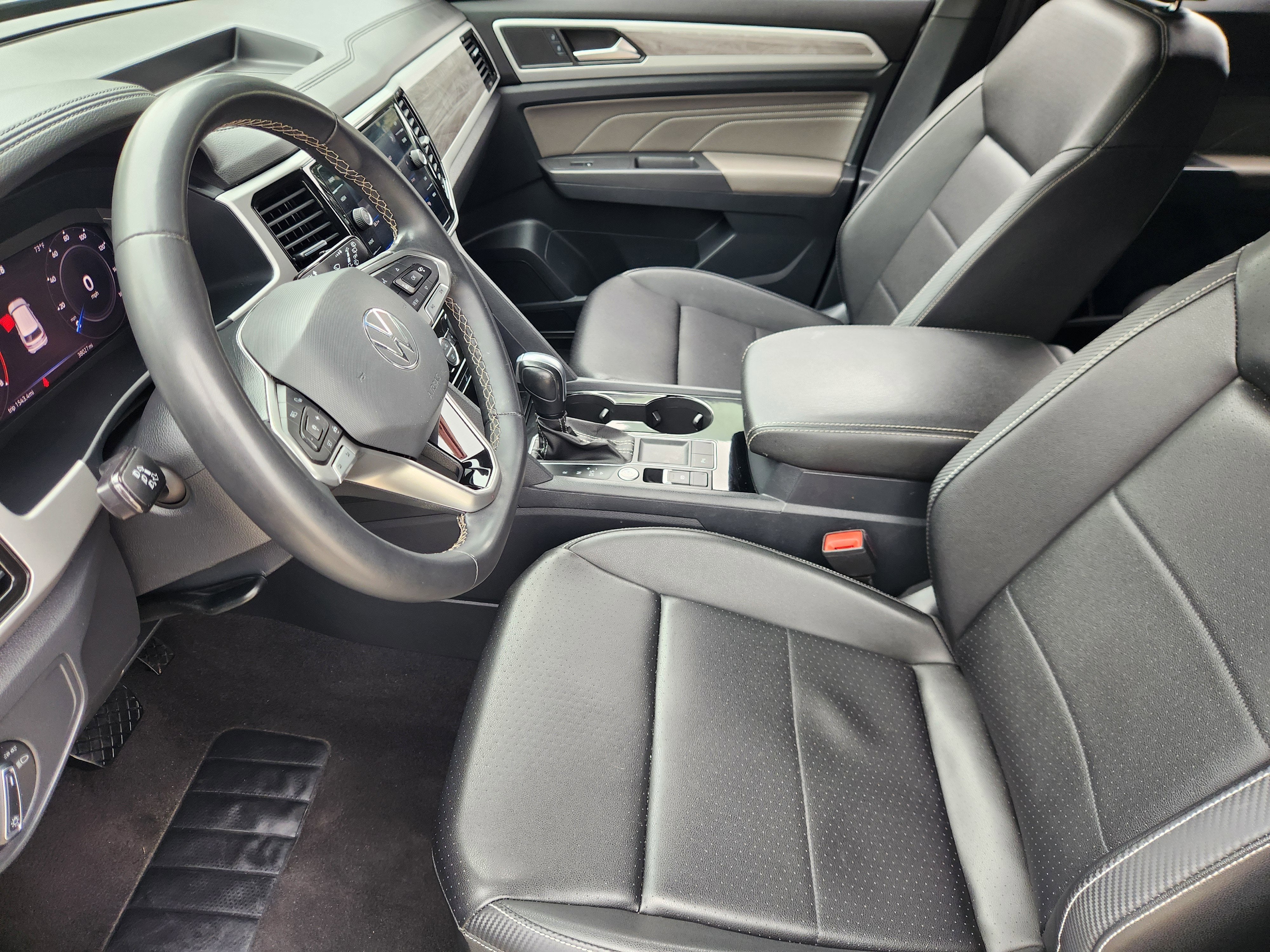 2023 Volkswagen Atlas Cross Sport 3.6L V6 SE w/Technology