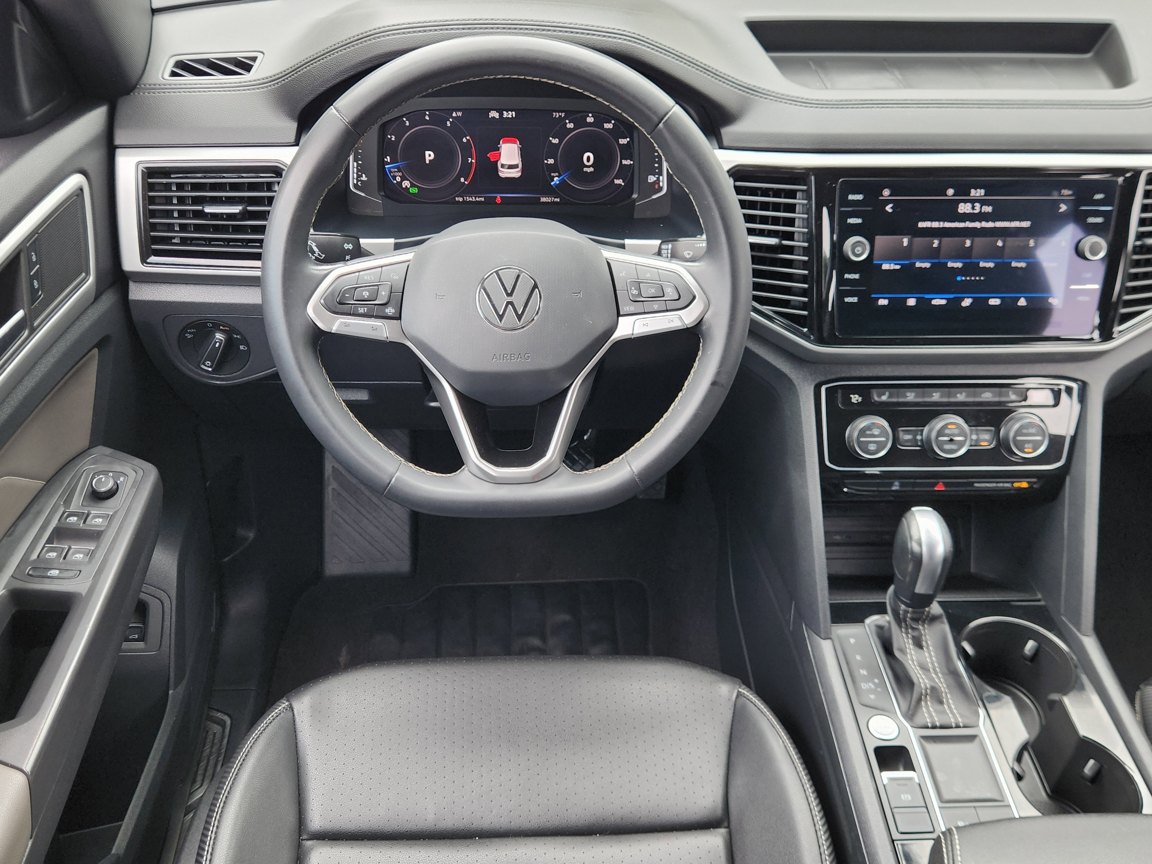 2023 Volkswagen Atlas Cross Sport 3.6L V6 SE w/Technology