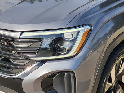 2024 Volkswagen Atlas Cross Sport 2.0T SE w/Technology