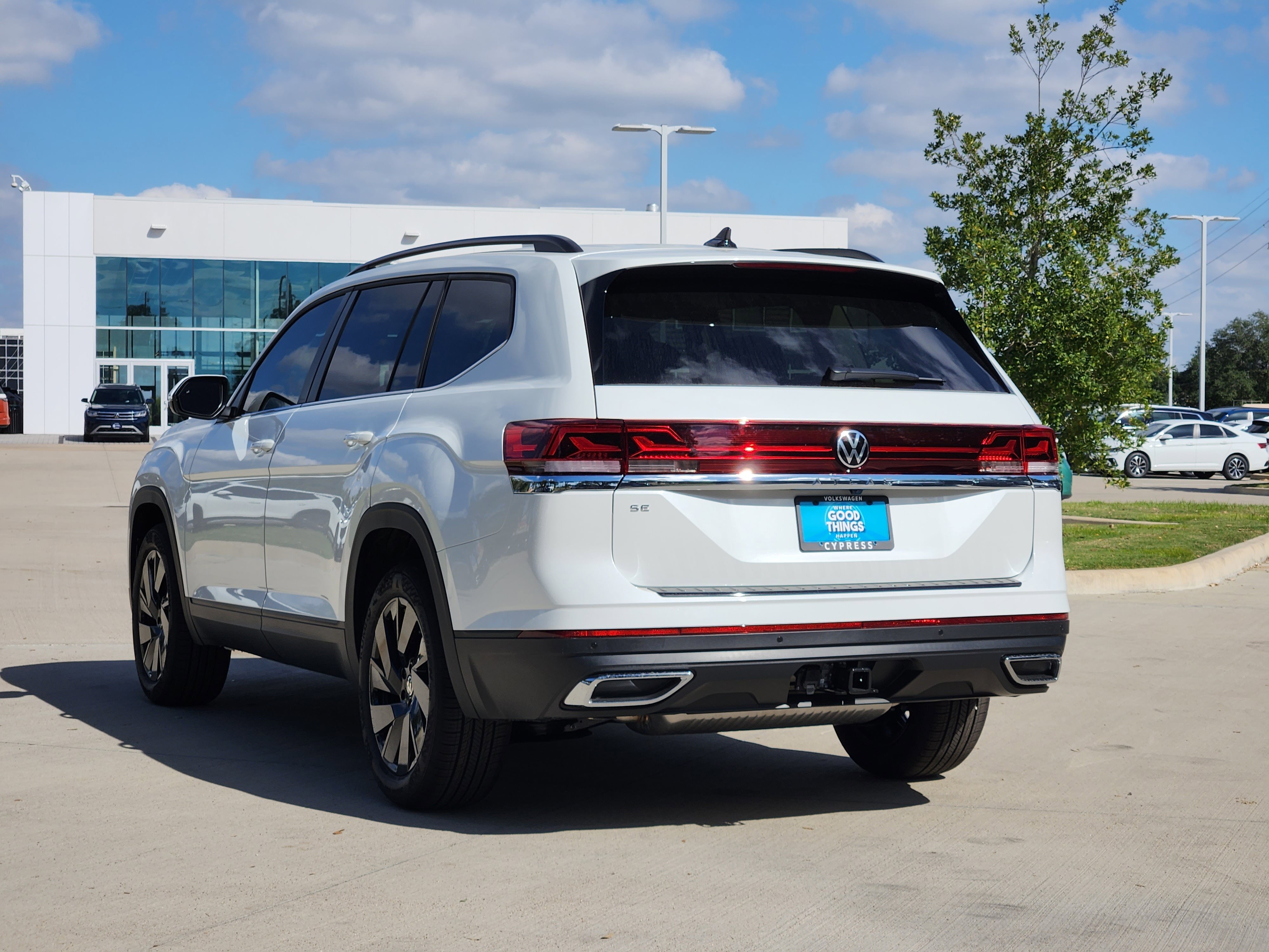 2026 Volkswagen Atlas 2.0T SE w/Technology