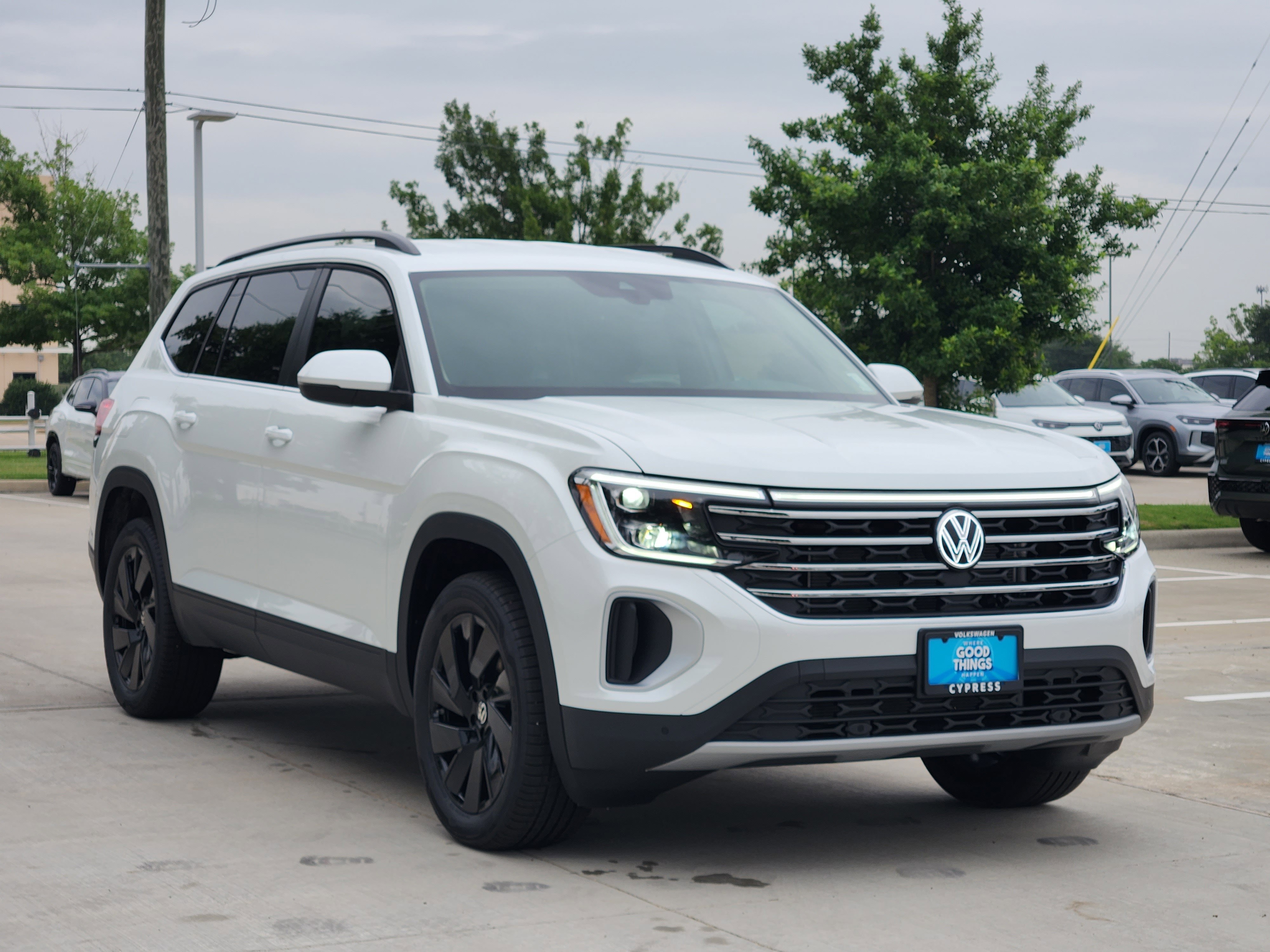 2026 Volkswagen Atlas 2.0T SE w/Technology