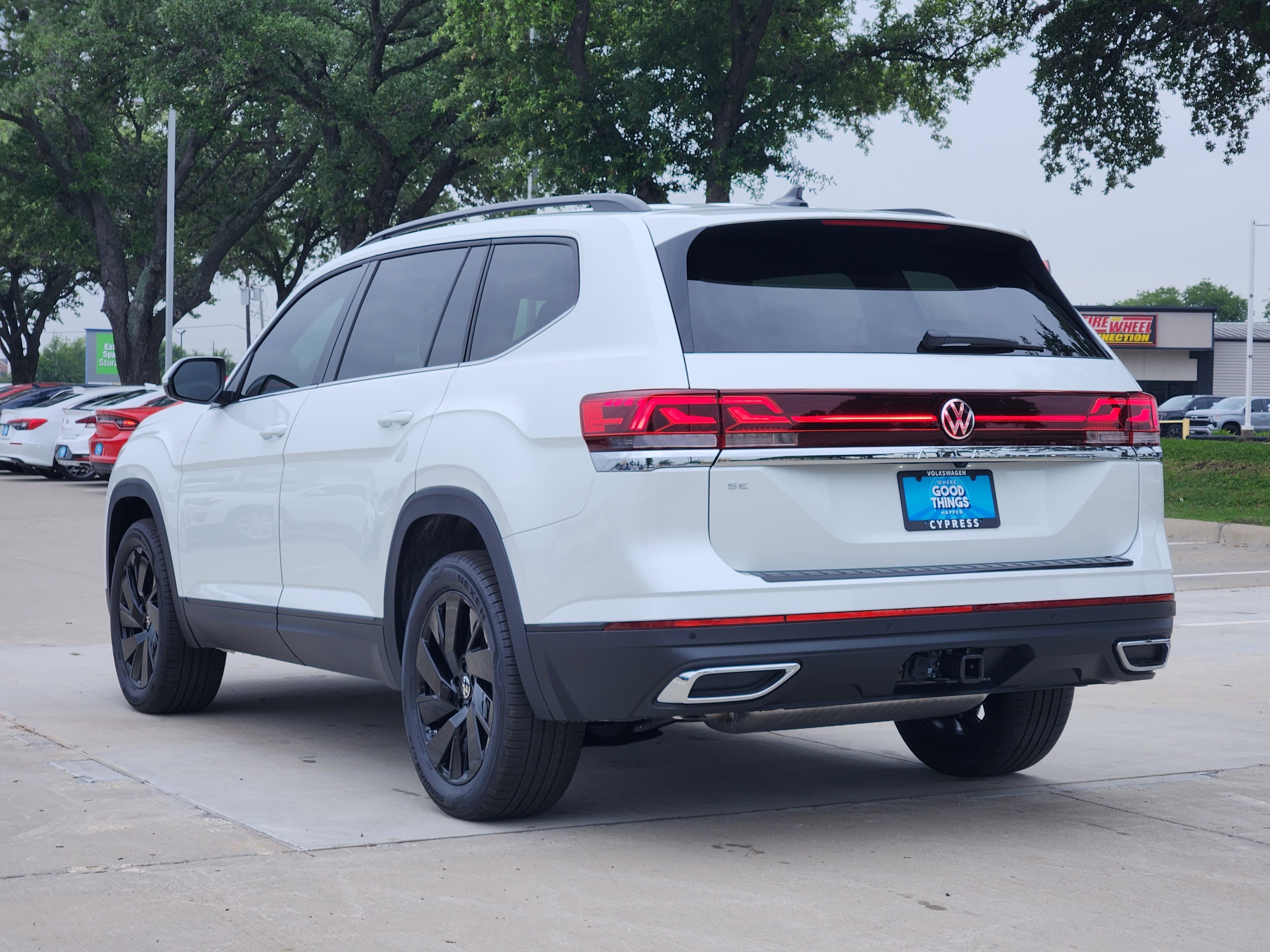 2026 Volkswagen Atlas 2.0T SE w/Technology