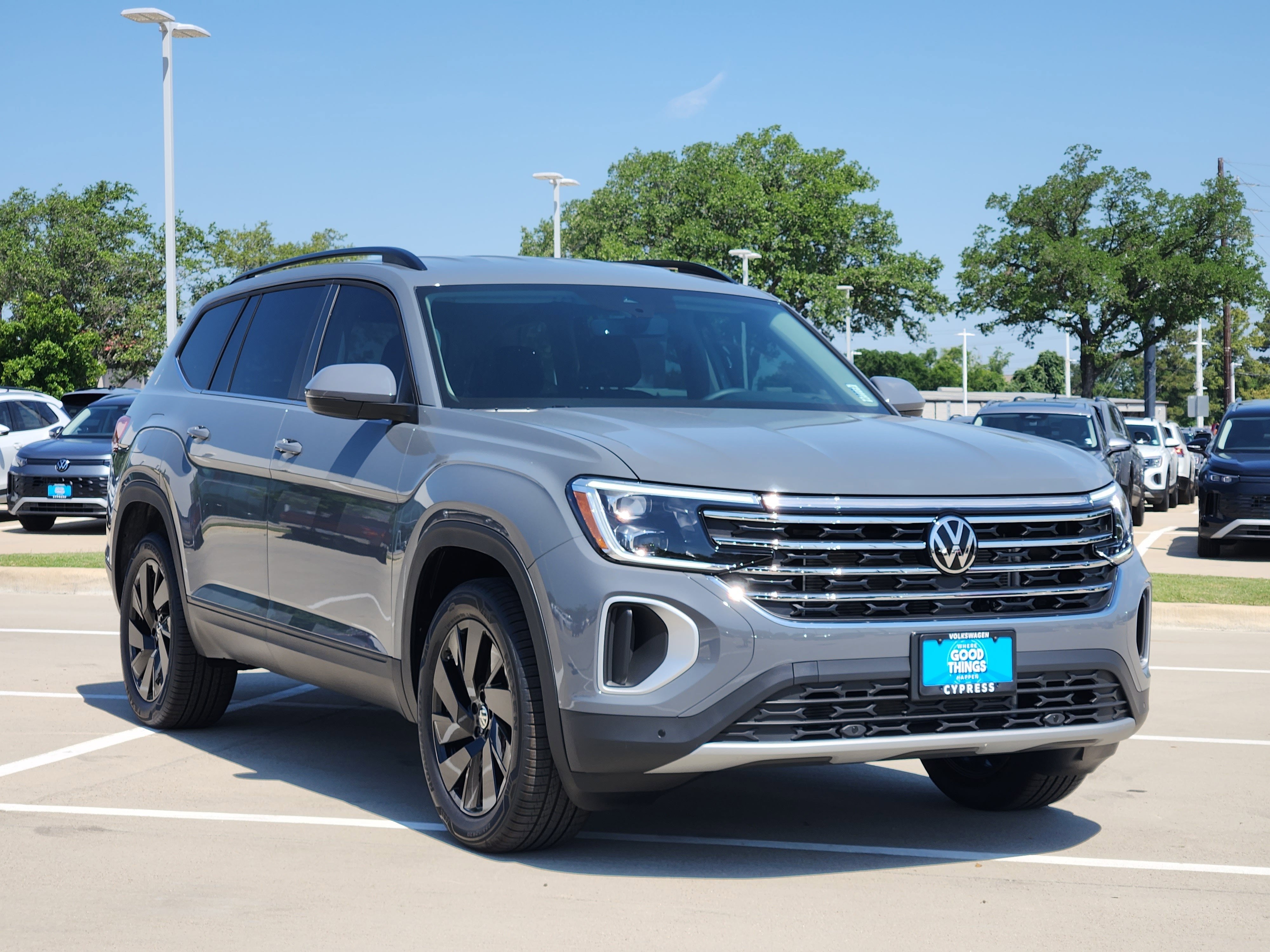 2026 Volkswagen Atlas 2.0T SE w/Technology