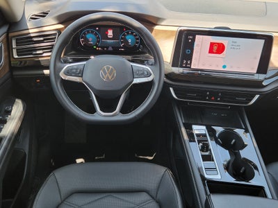 2025 Volkswagen Atlas 2.0T SE w/Technology