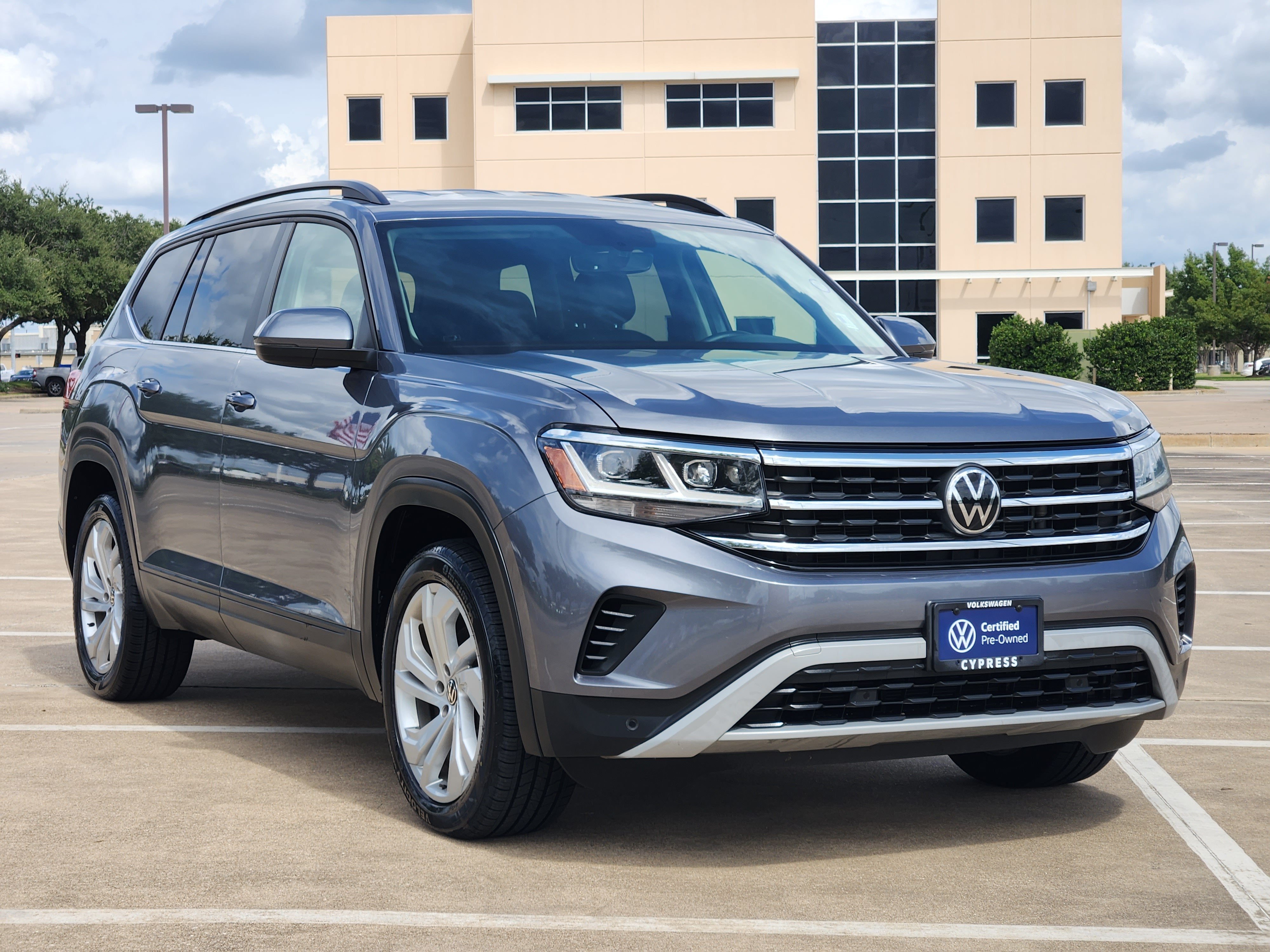 2021 Volkswagen Atlas 3.6L V6 SE w/Technology