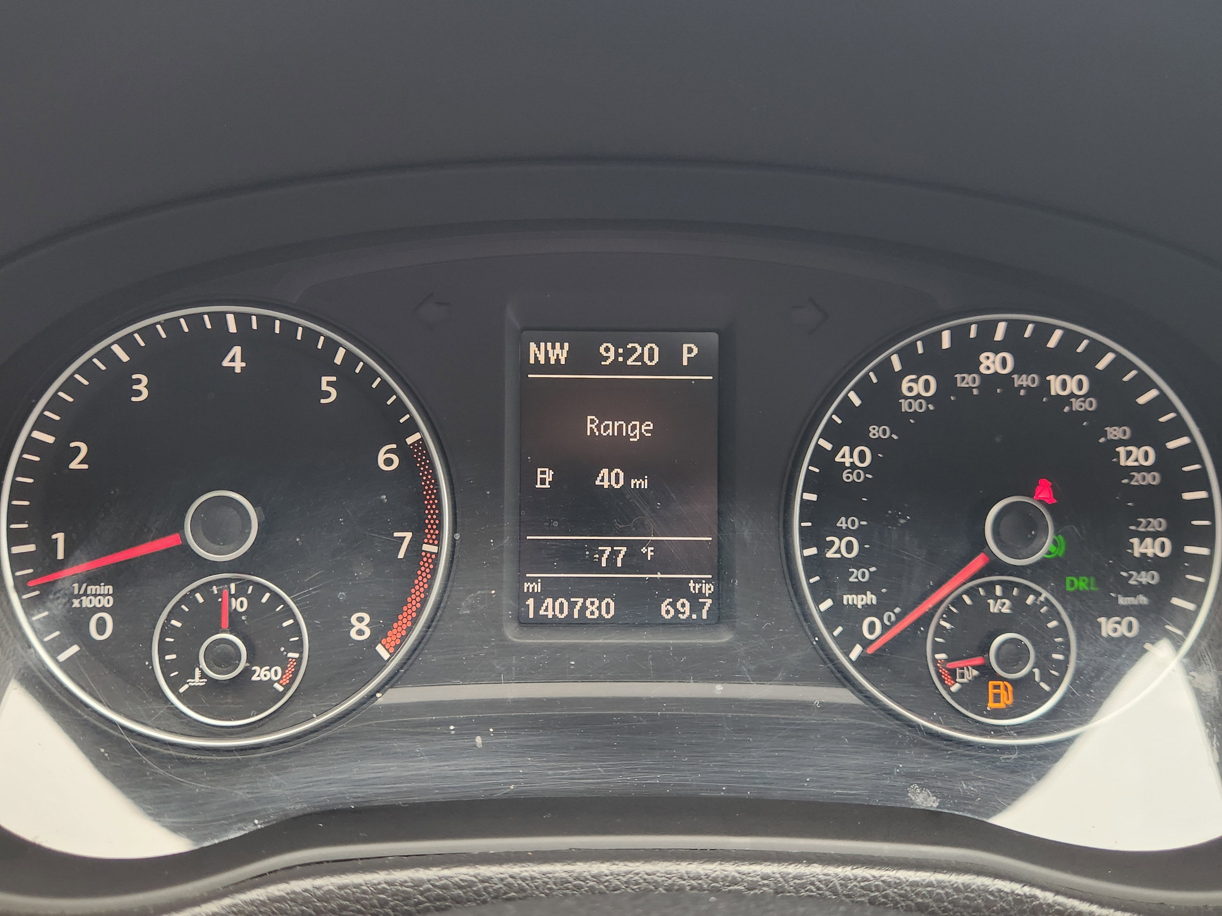 2013 Volkswagen Passat Base