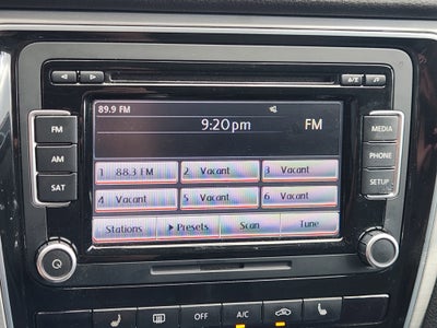 2013 Volkswagen Passat Base