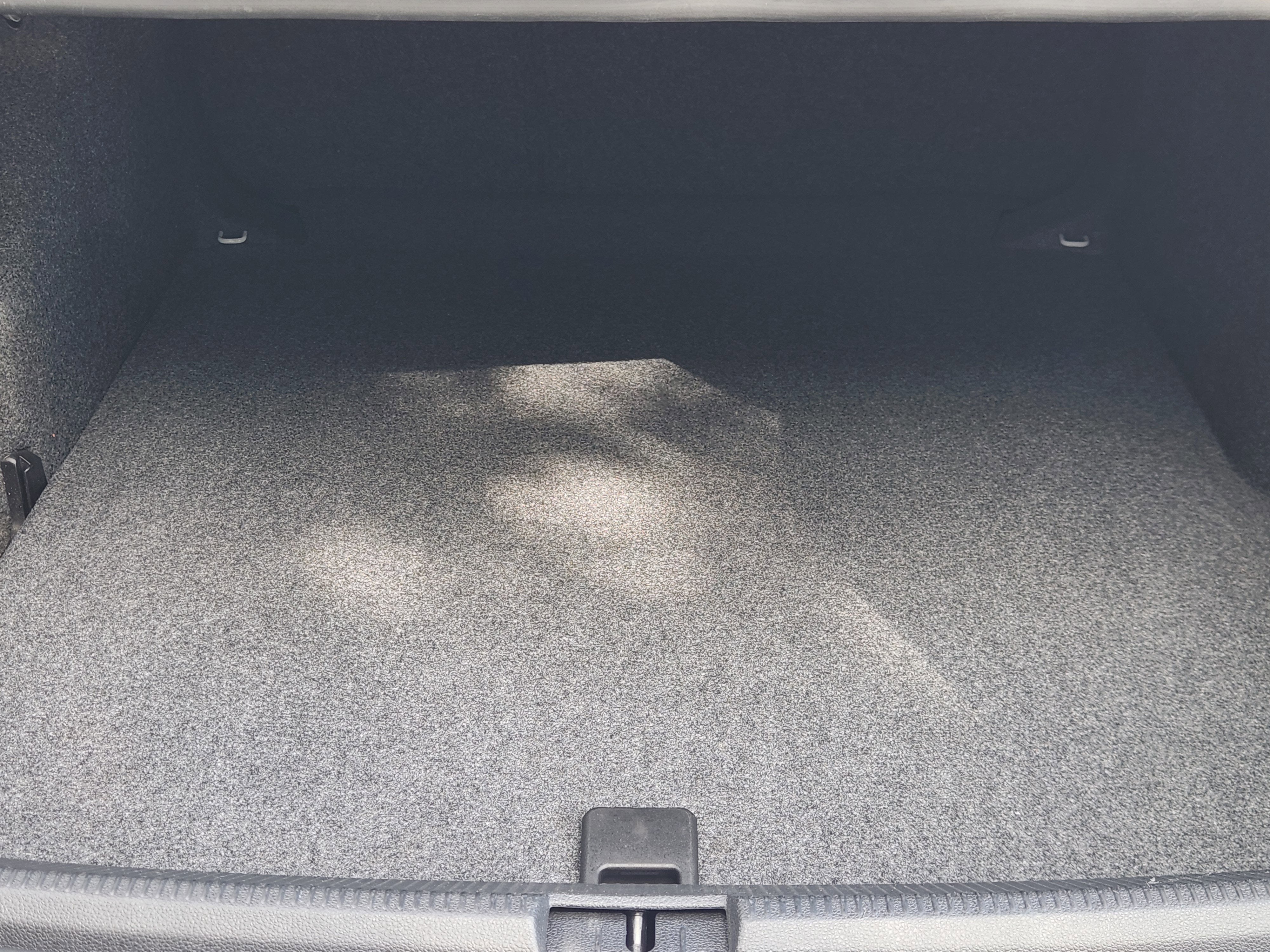 2013 Volkswagen Passat Base