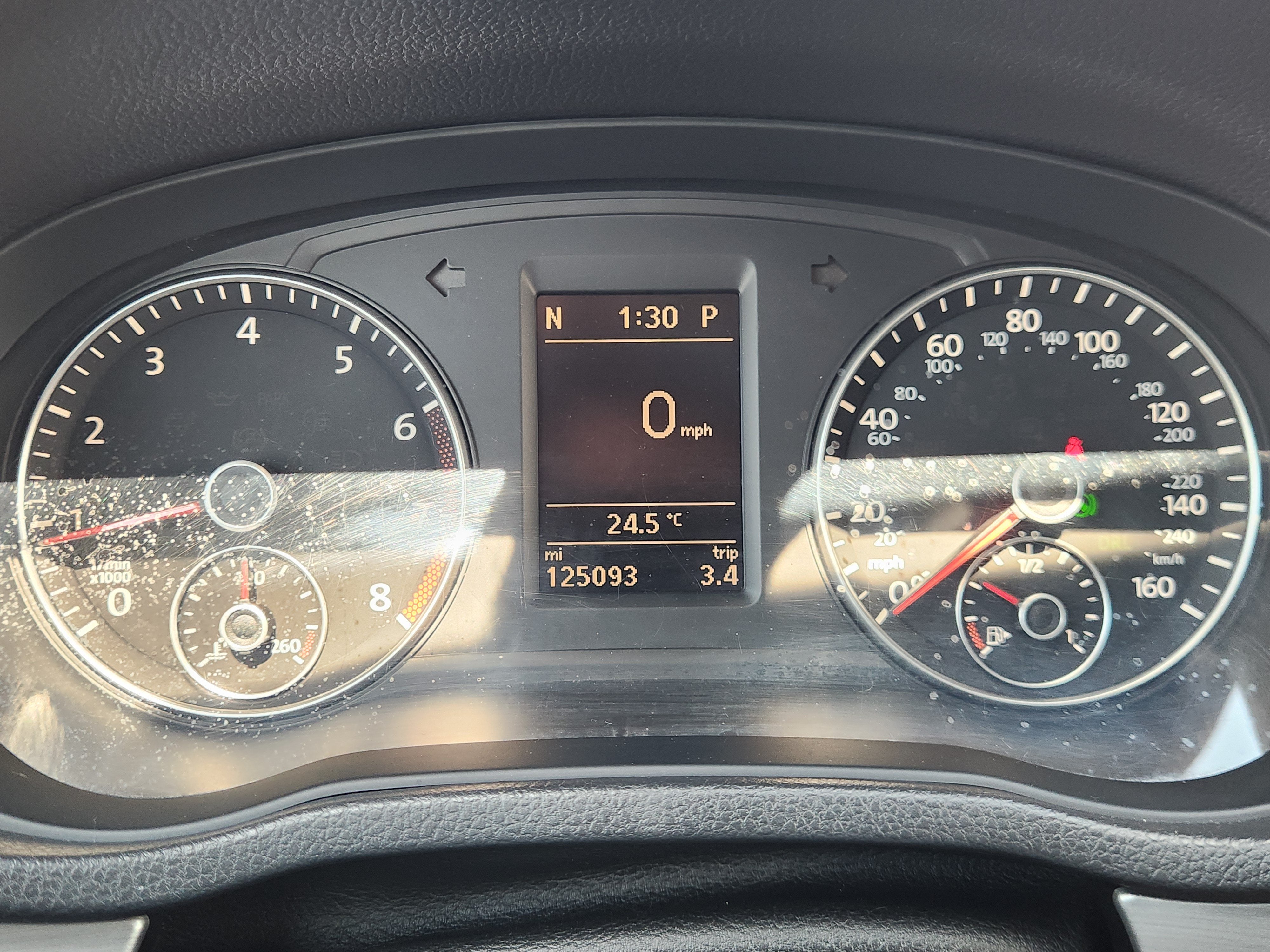2015 Volkswagen Passat 1.8T SE w/Sunroof & Nav