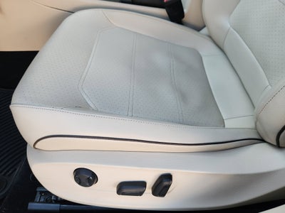 2017 Volkswagen Passat R-Line w/Comfort Pkg