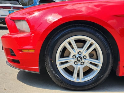 2013 Ford Mustang V6