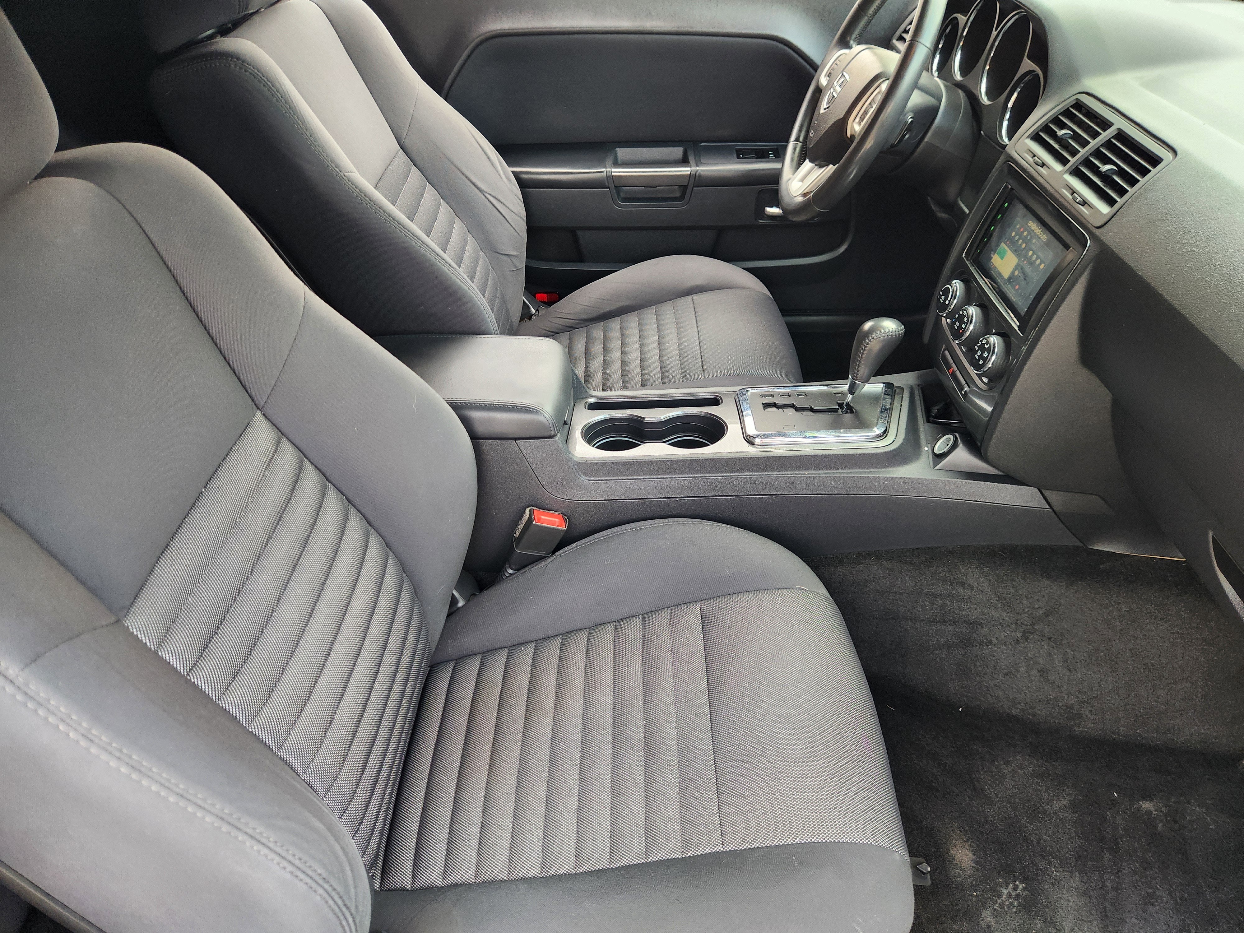 2013 Dodge Challenger Base