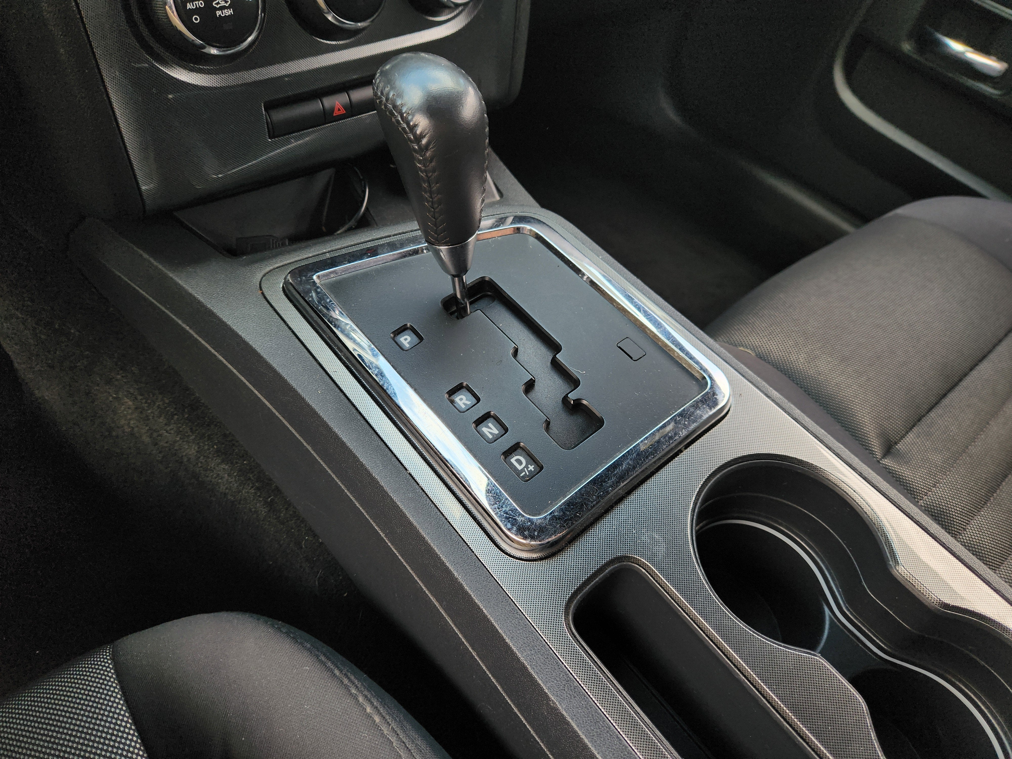 2013 Dodge Challenger Base