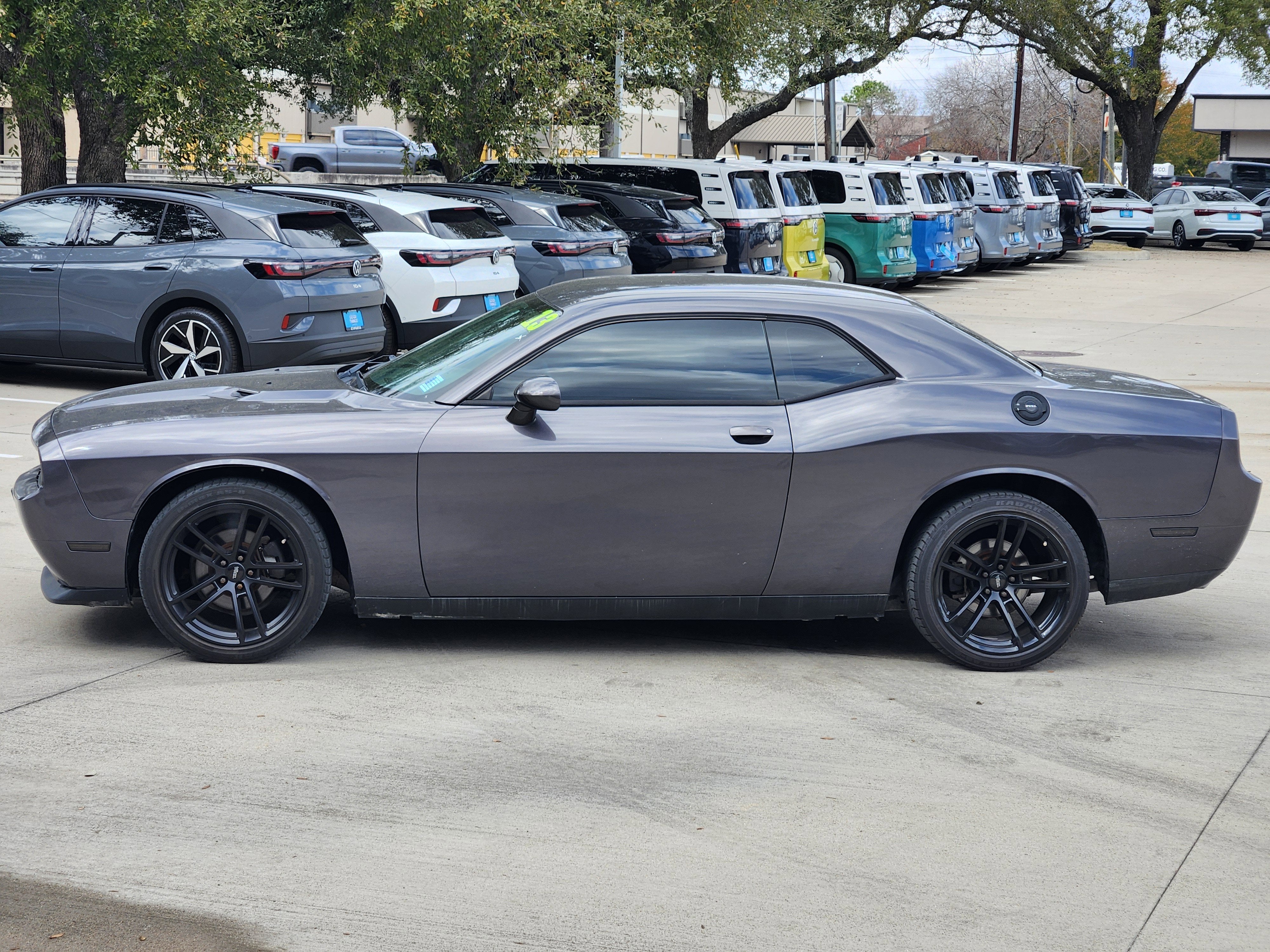 2013 Dodge Challenger Base