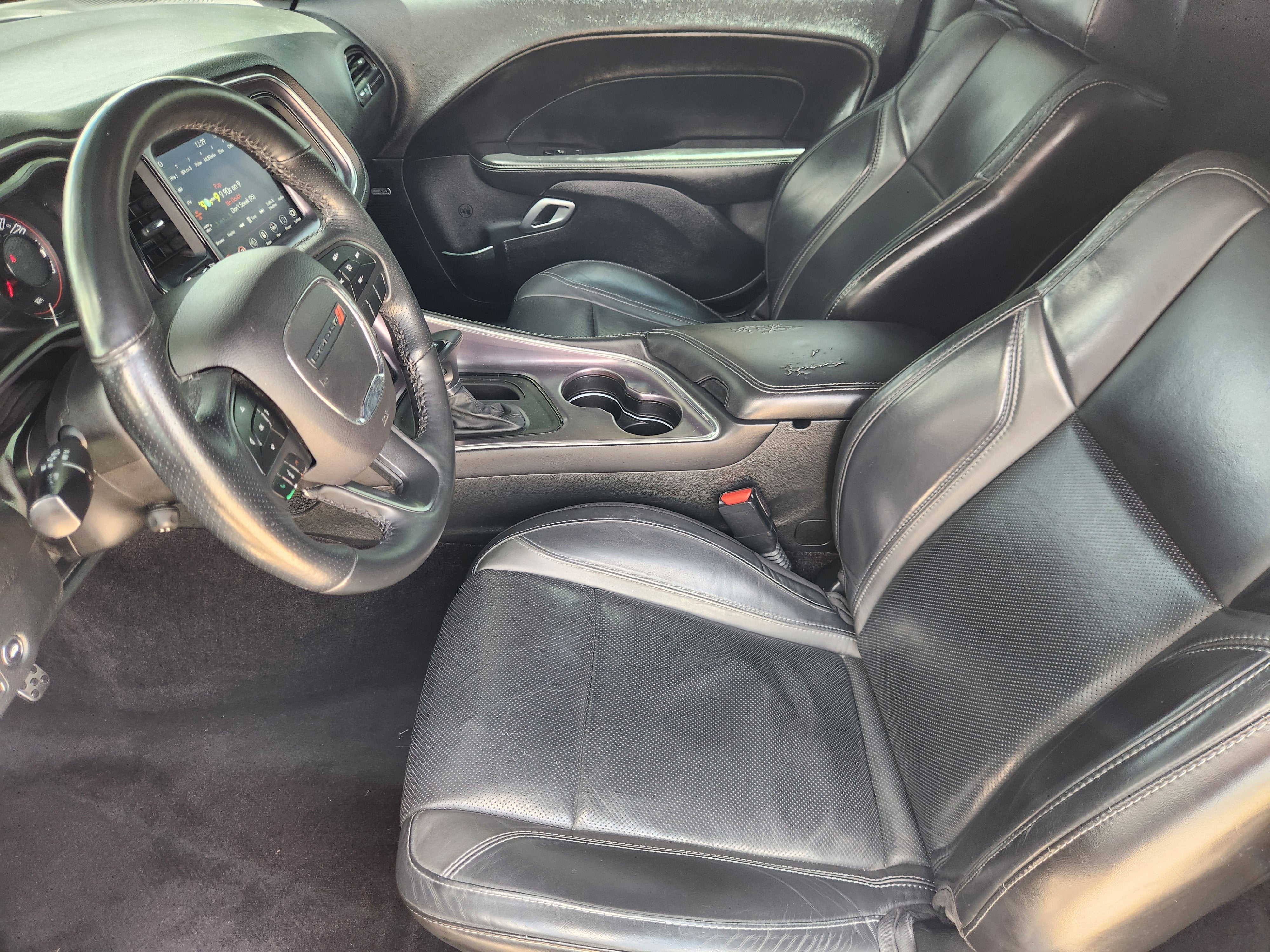 2018 Dodge Challenger SXT Plus