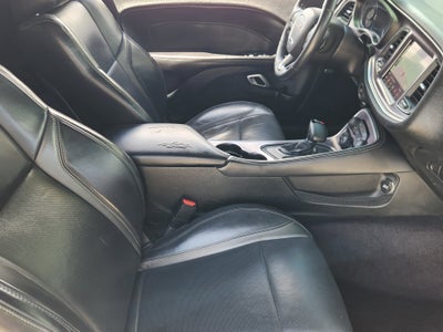 2018 Dodge Challenger SXT Plus