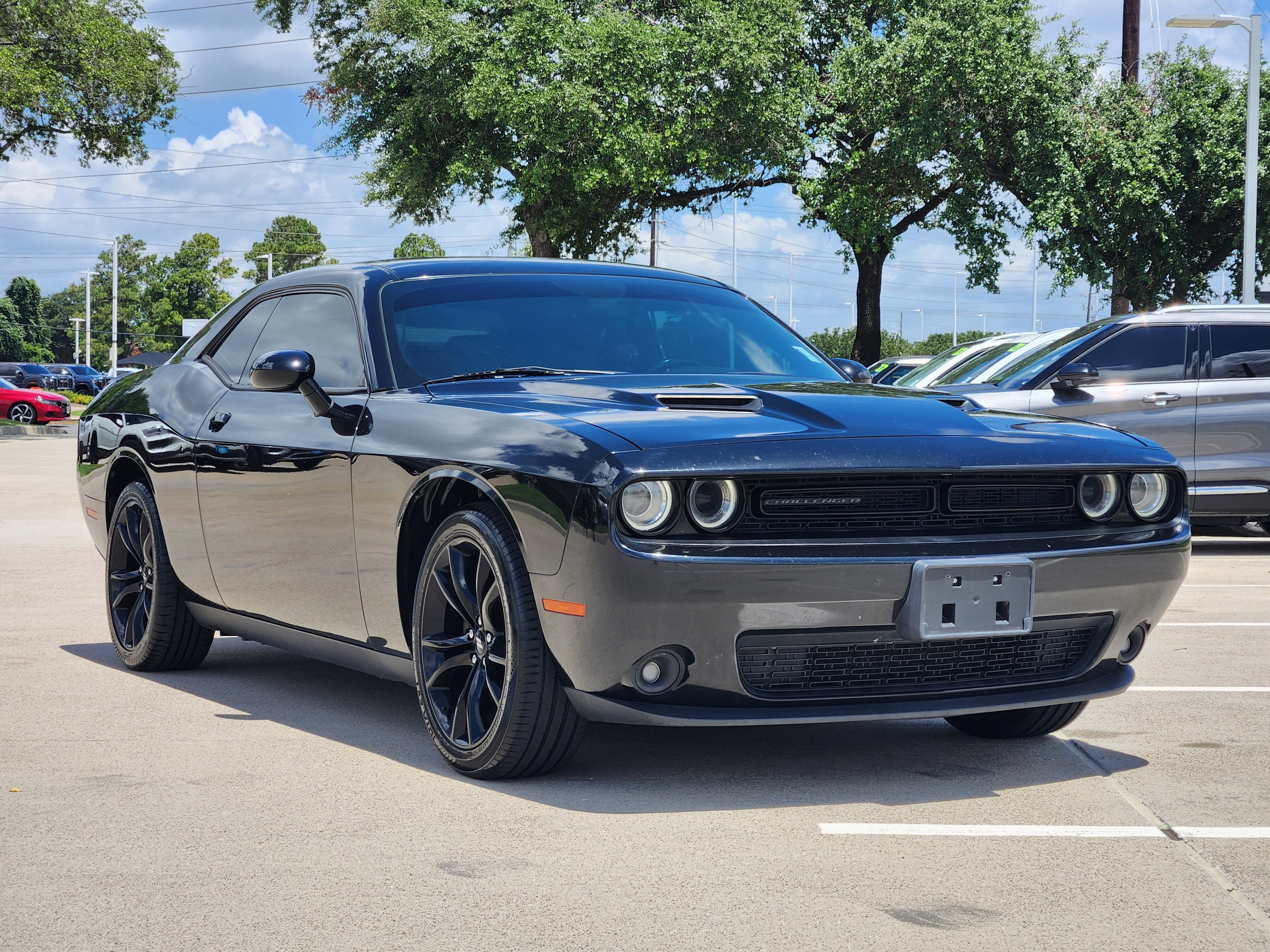 2018 Dodge Challenger SXT Plus