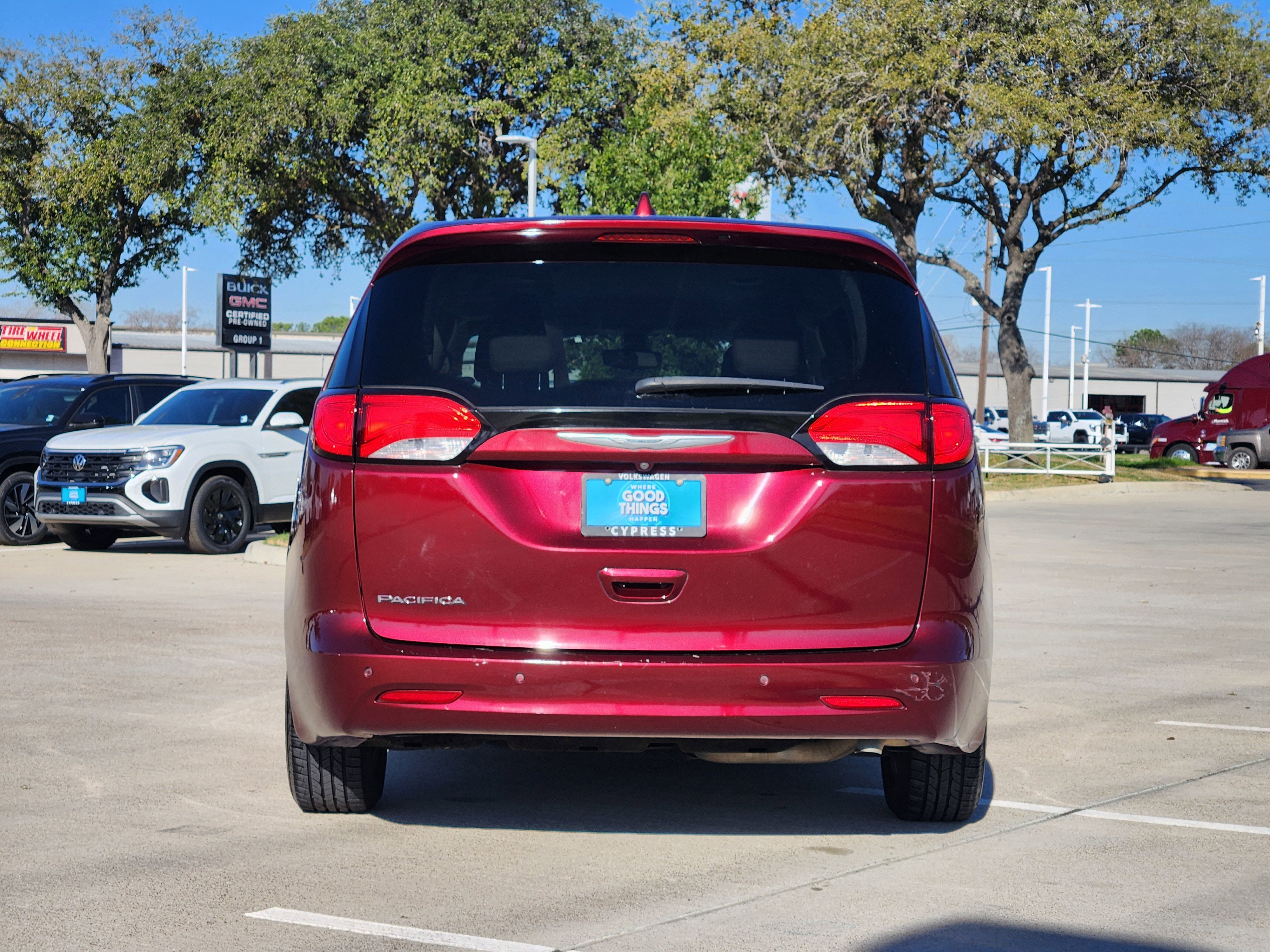 2017 Chrysler Pacifica Touring