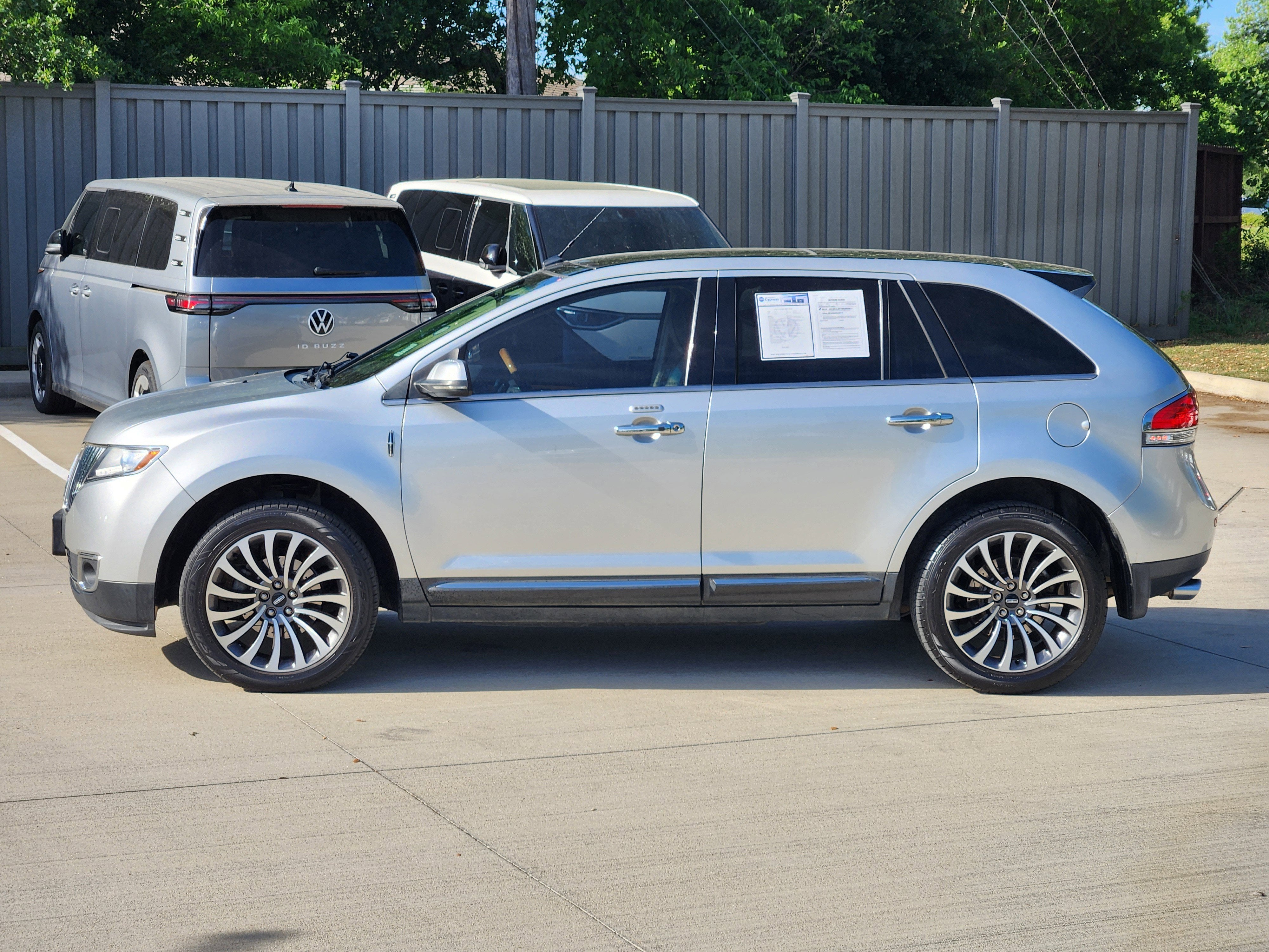 2013 Lincoln MKX Base