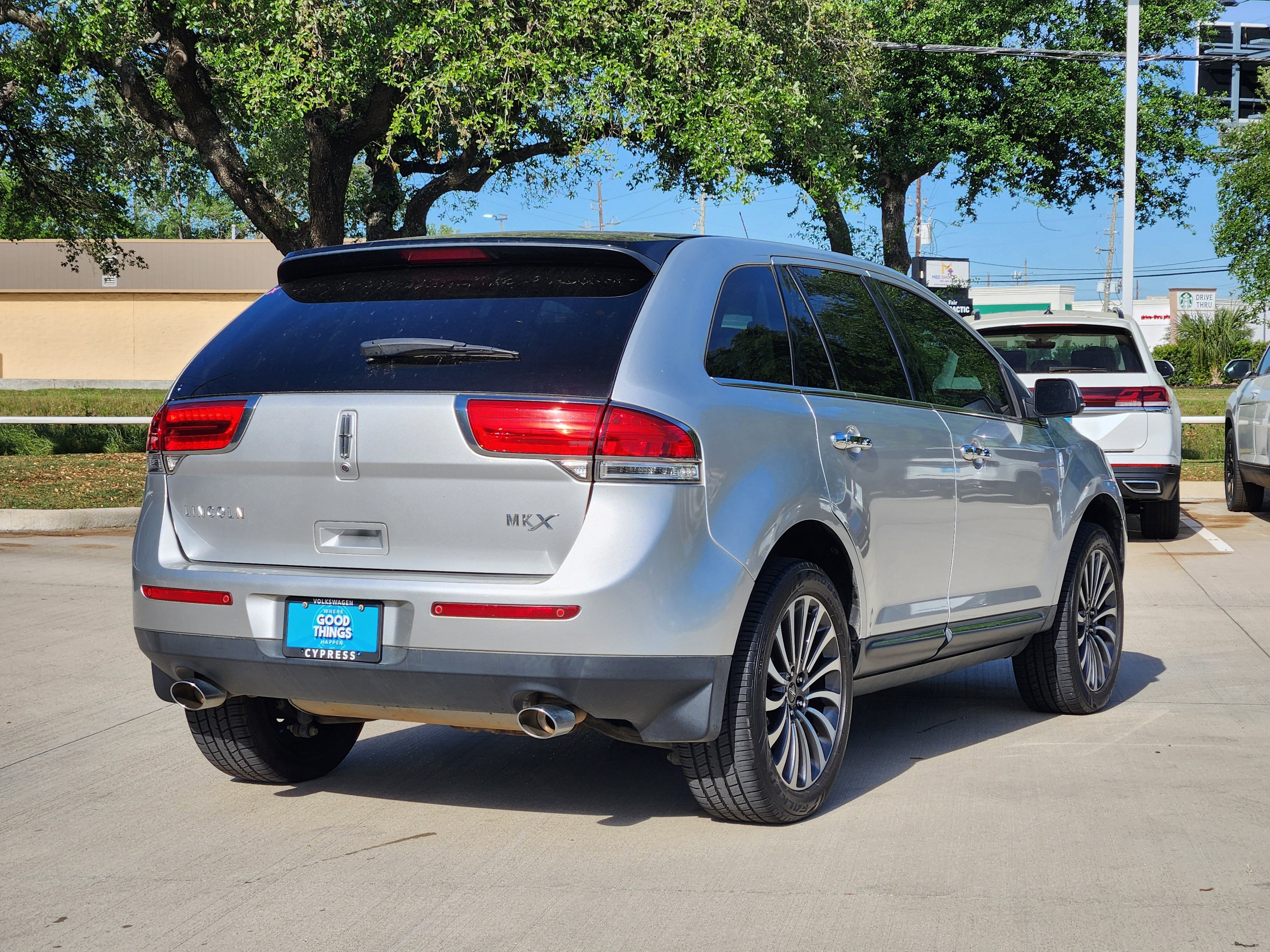 2013 Lincoln MKX Base