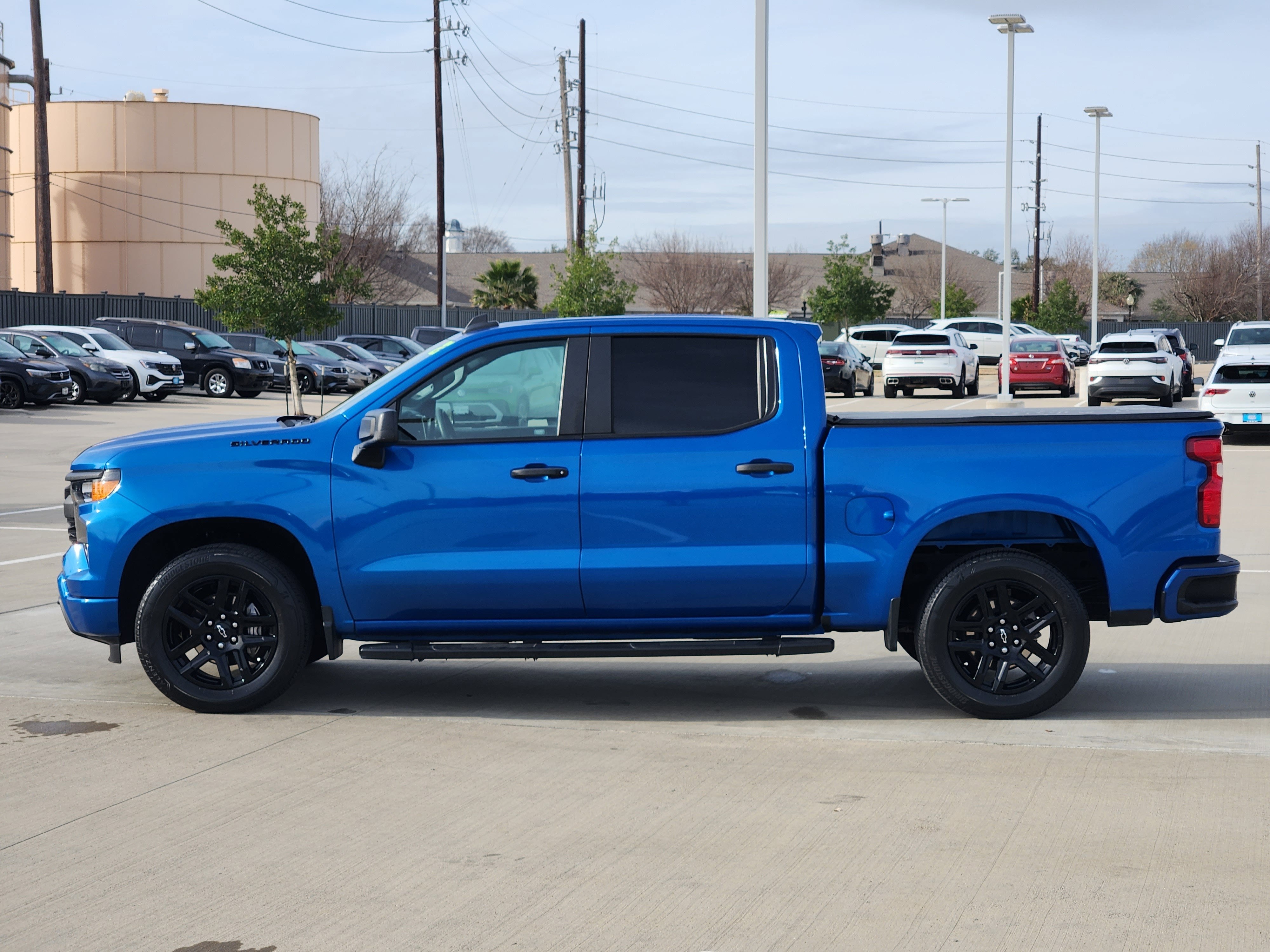 2023 Chevrolet Silverado 1500 Custom