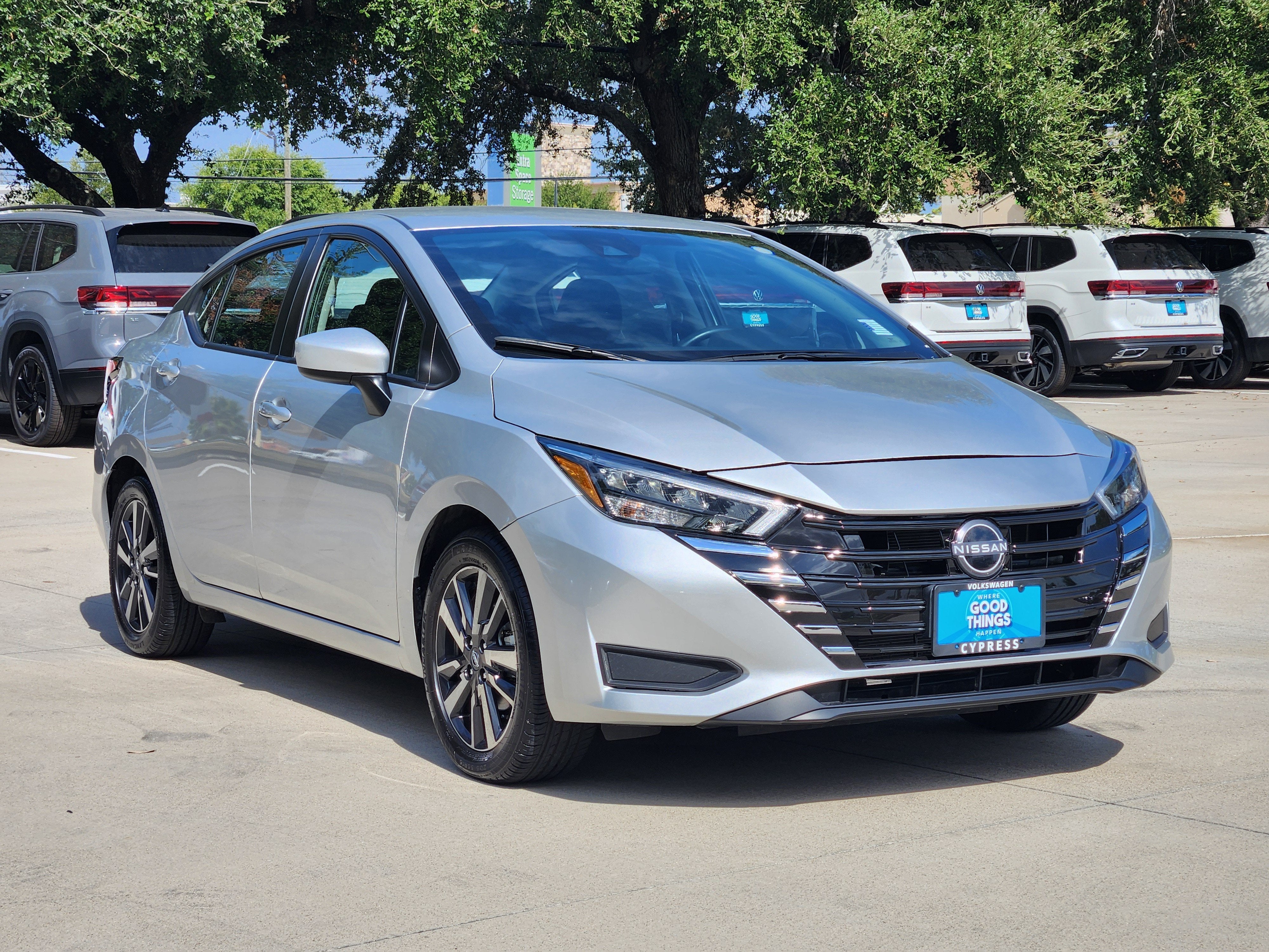 2025 Nissan Versa SV