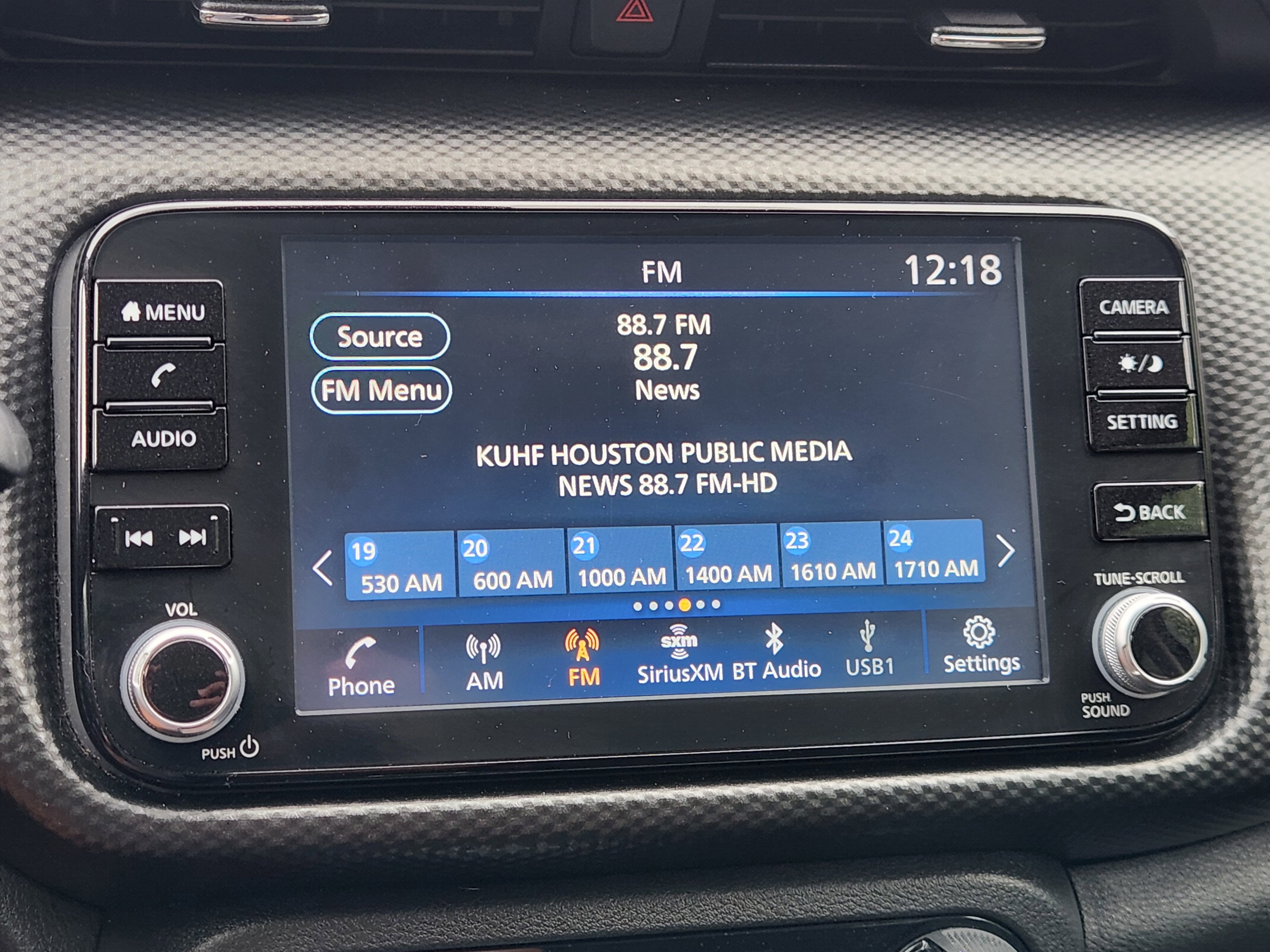 2022 Nissan Kicks SV