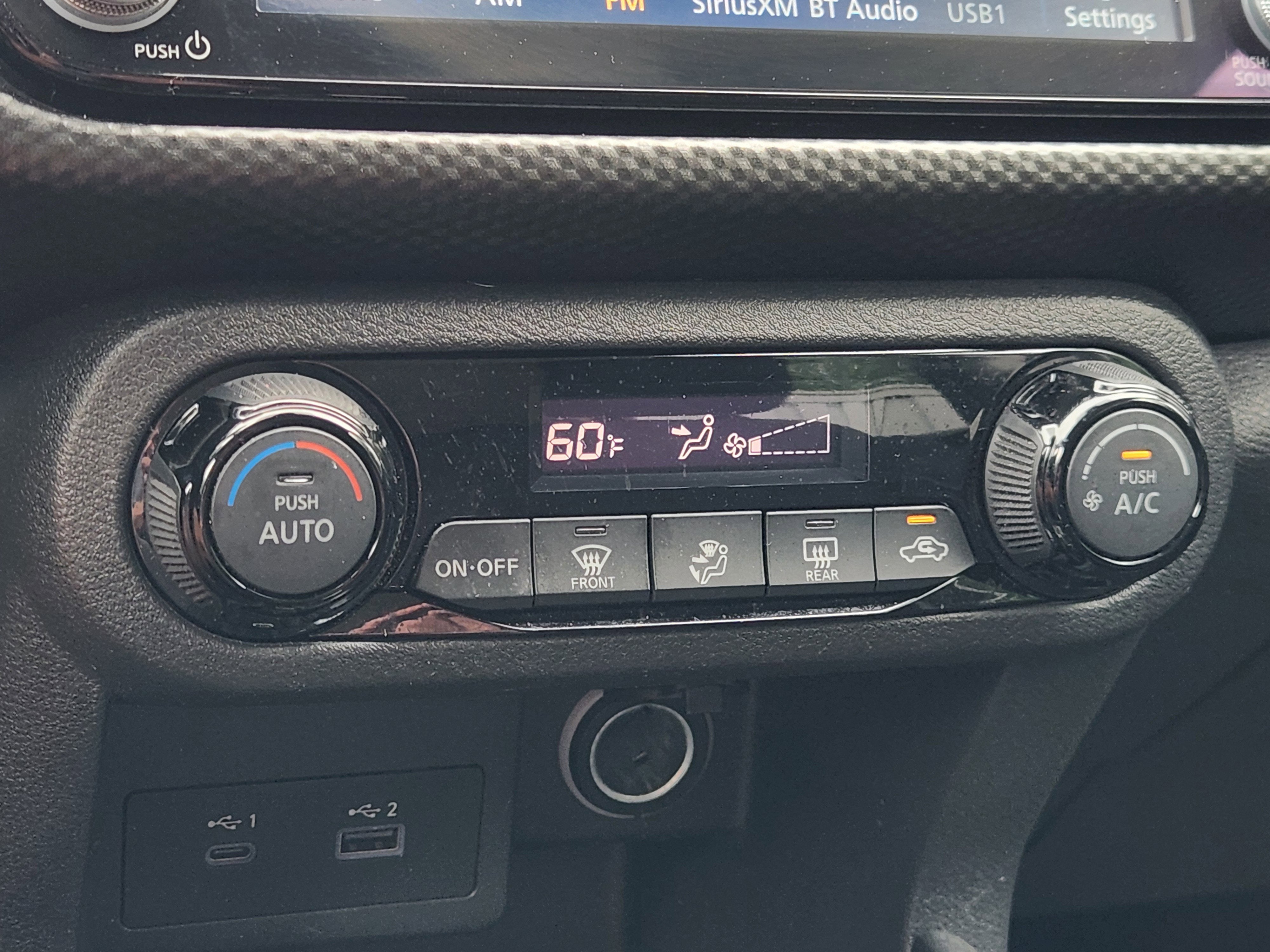 2022 Nissan Kicks SV