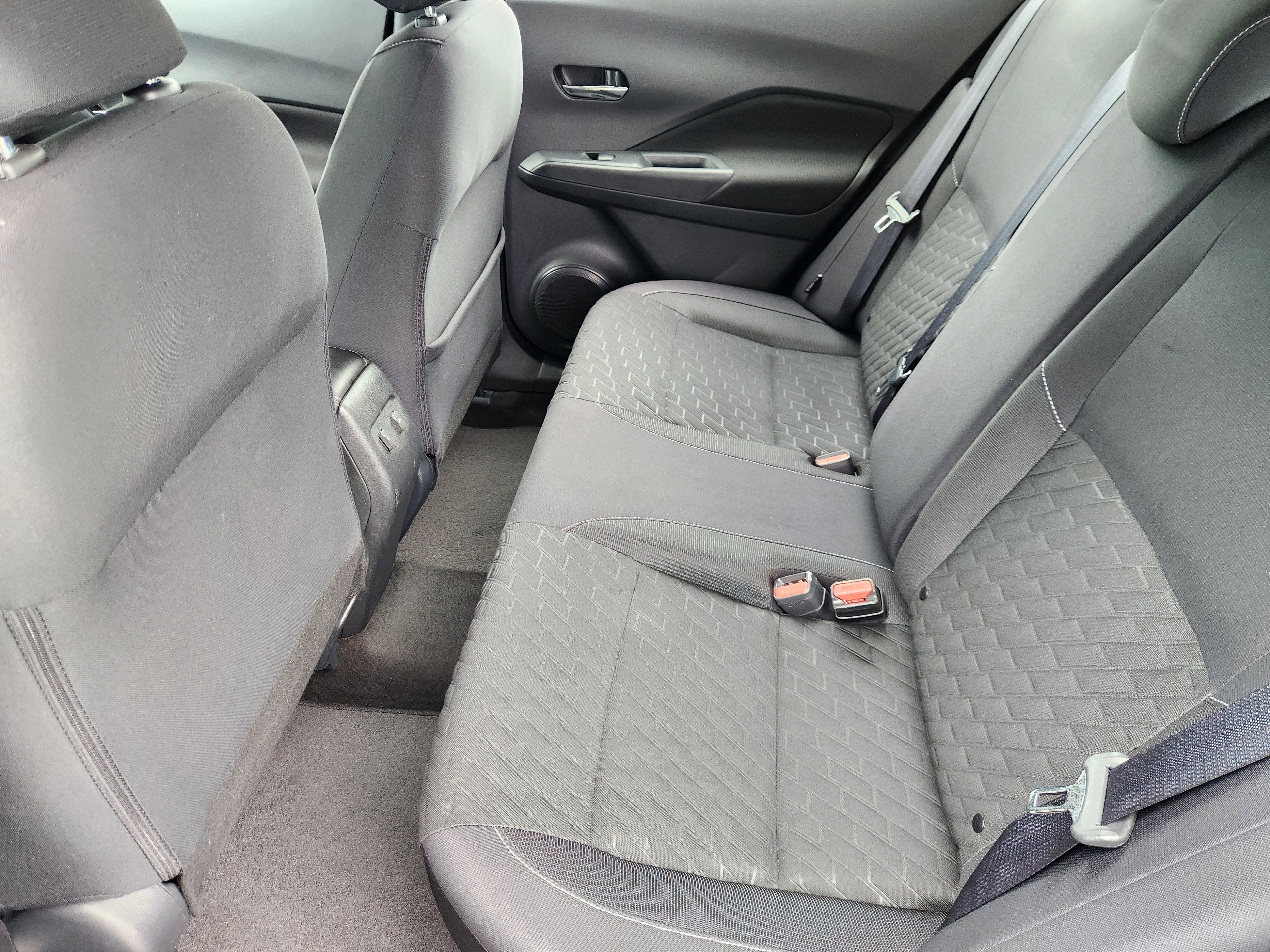 2022 Nissan Kicks SV