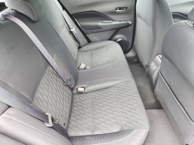 2022 Nissan Kicks SV