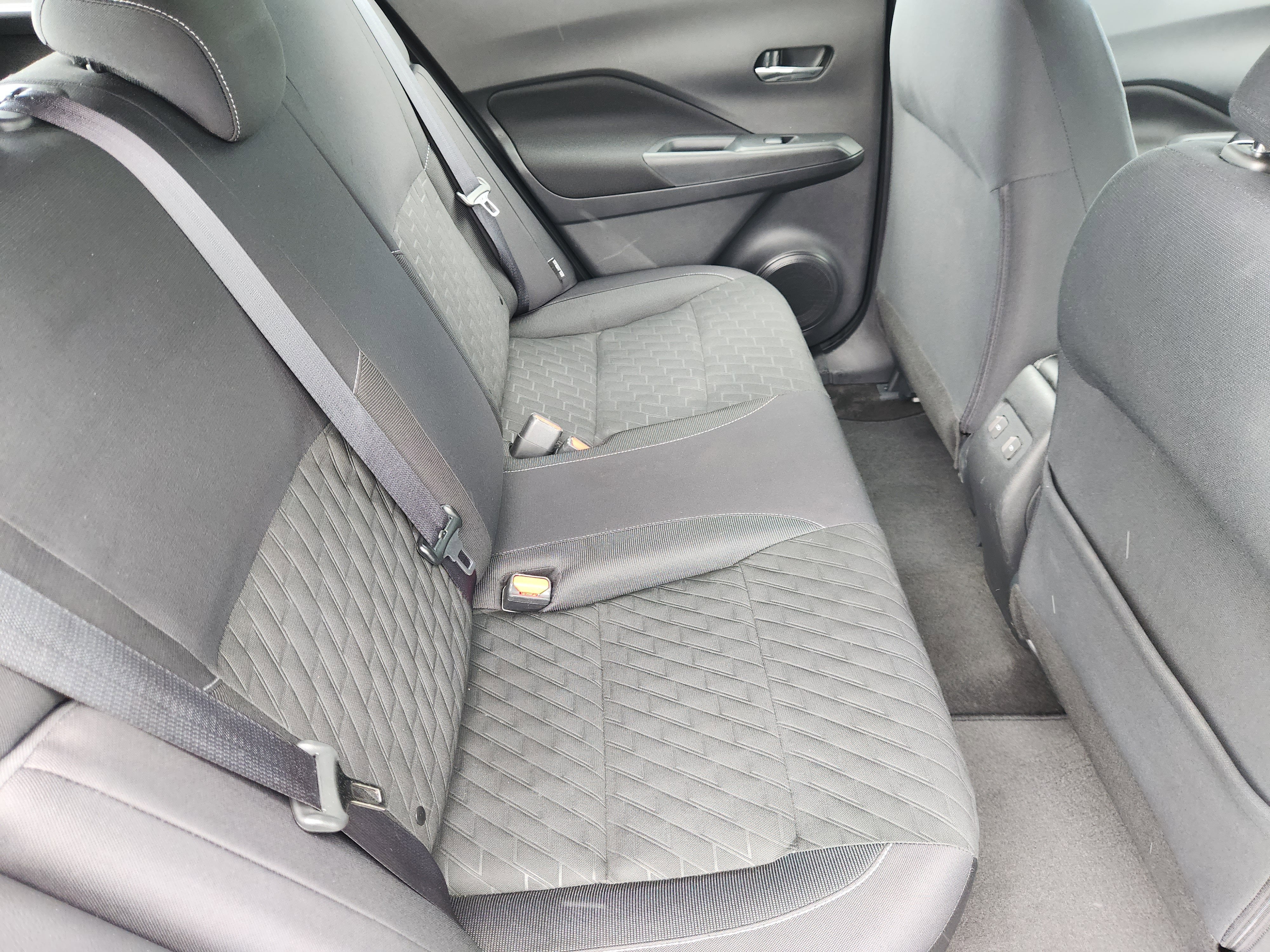 2022 Nissan Kicks SV