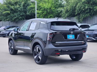 2025 Nissan Kicks SR