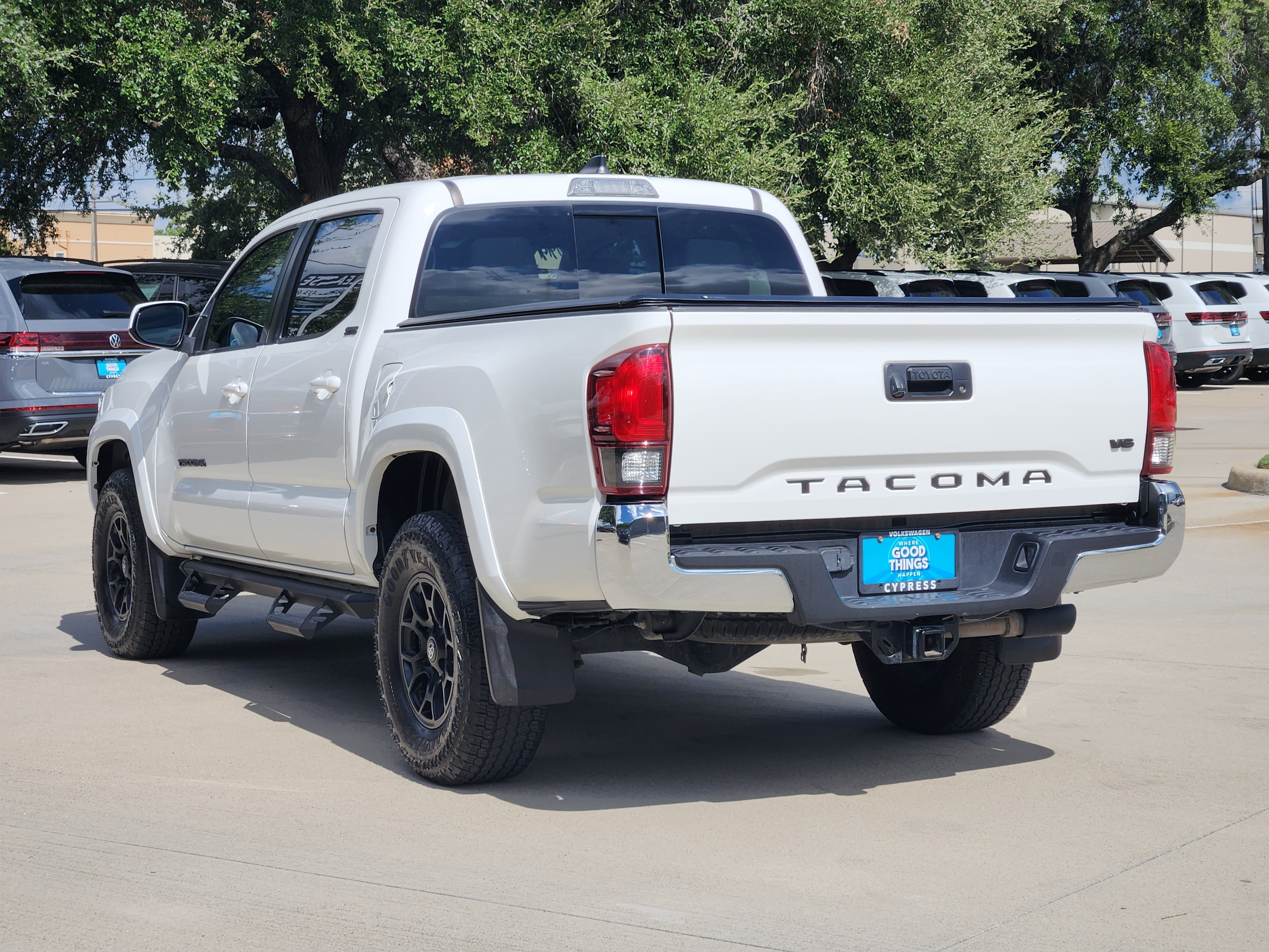 2022 Toyota Tacoma 2WD SR5