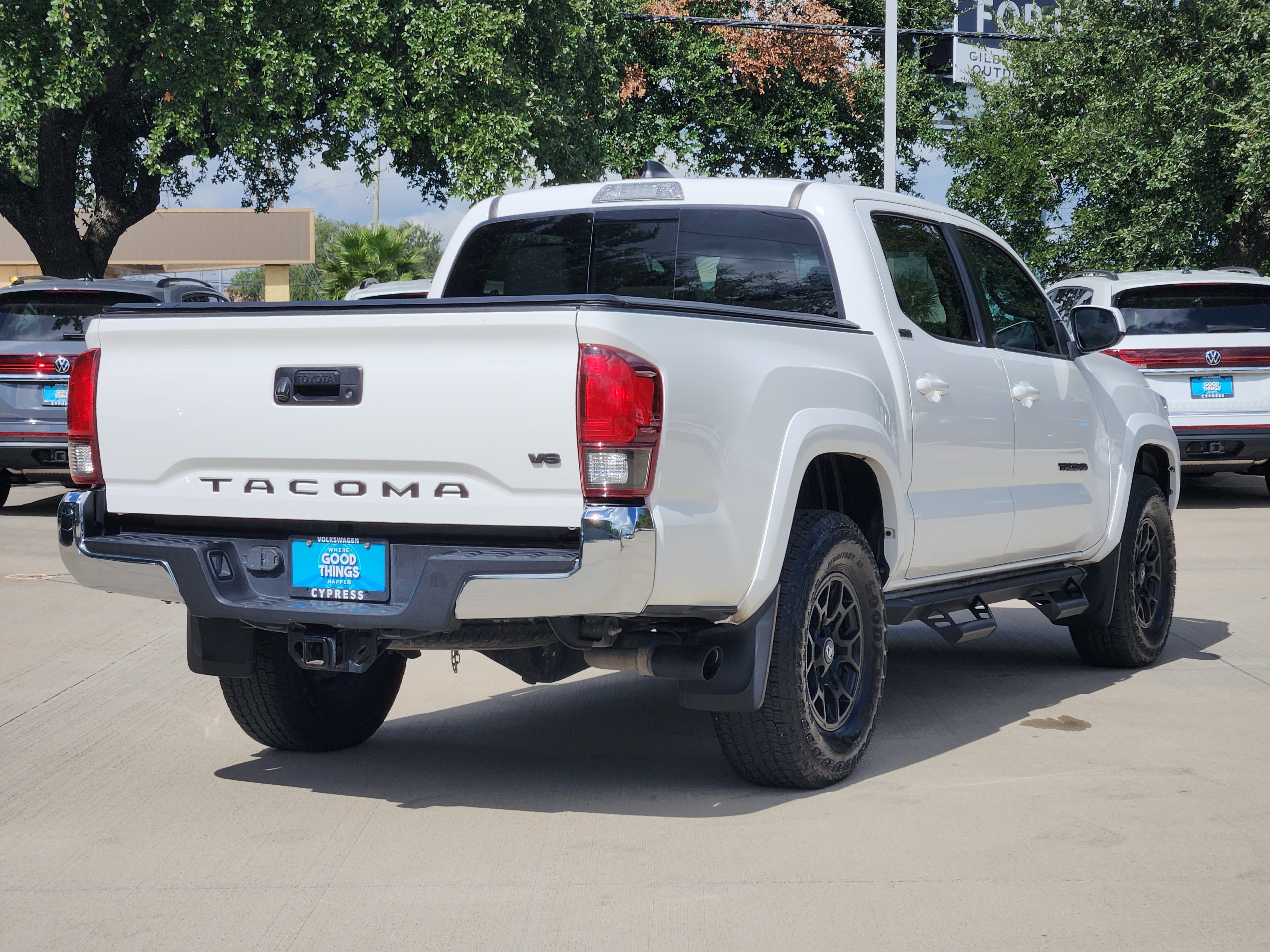 2022 Toyota Tacoma 2WD SR5
